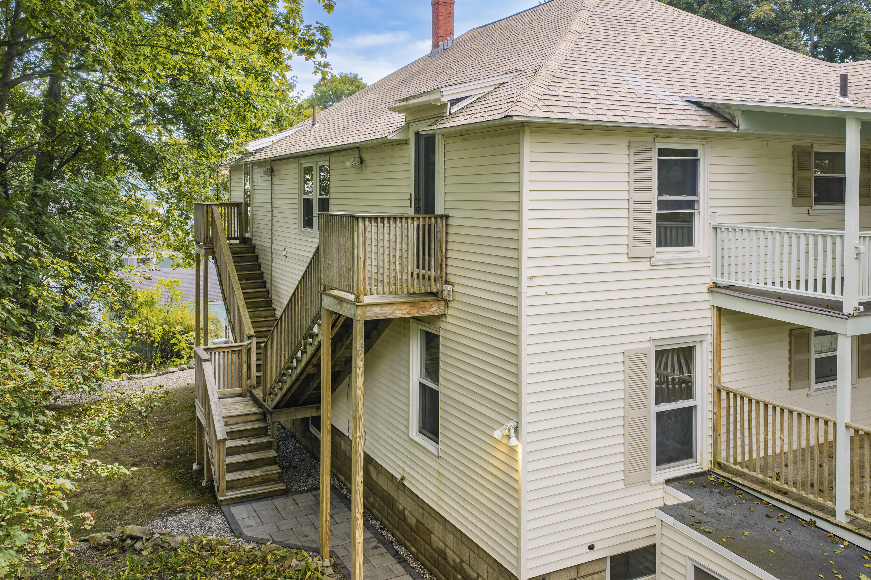 44 Warren Avenue