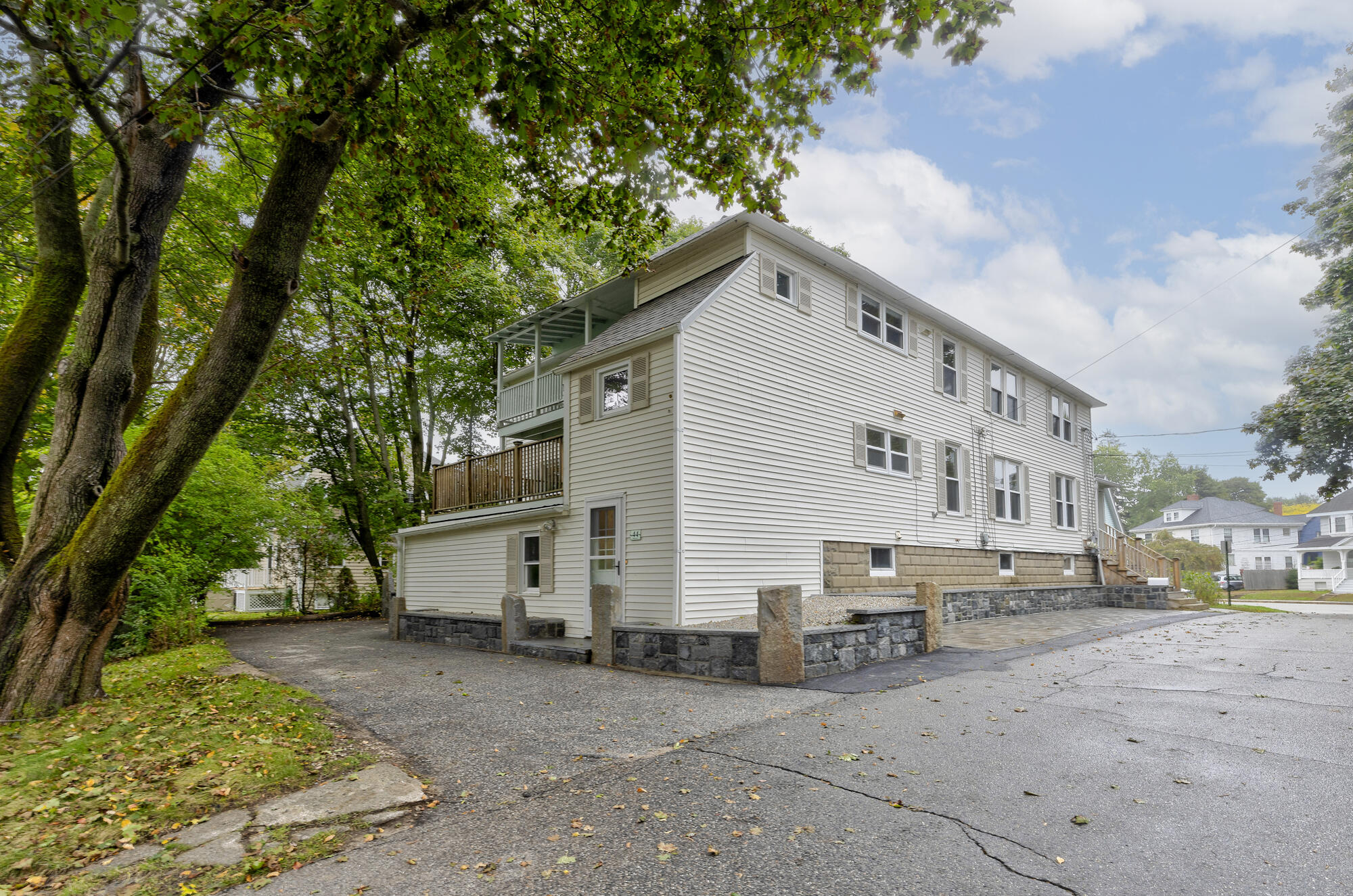 44 Warren Avenue