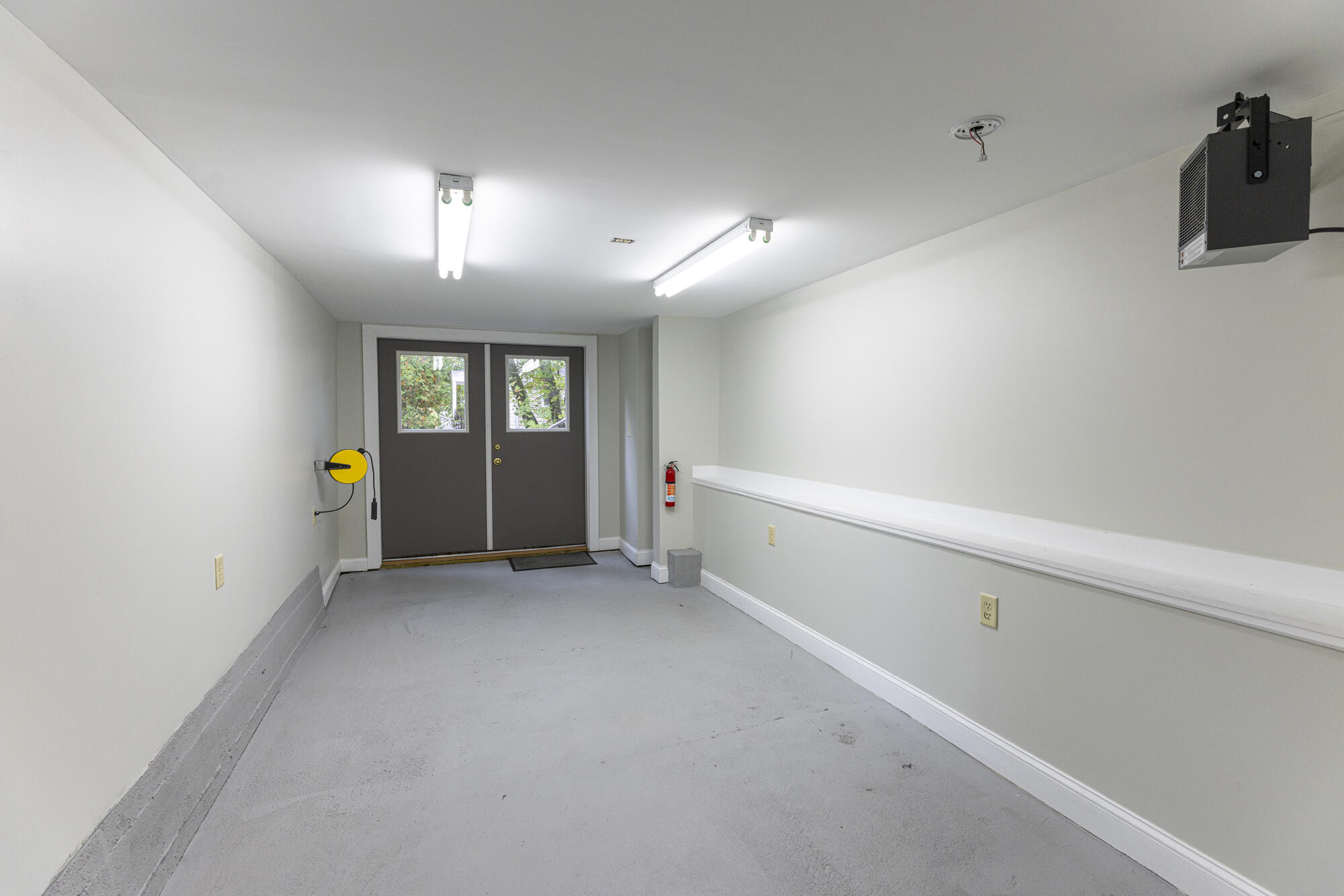 44 Warren Avenue