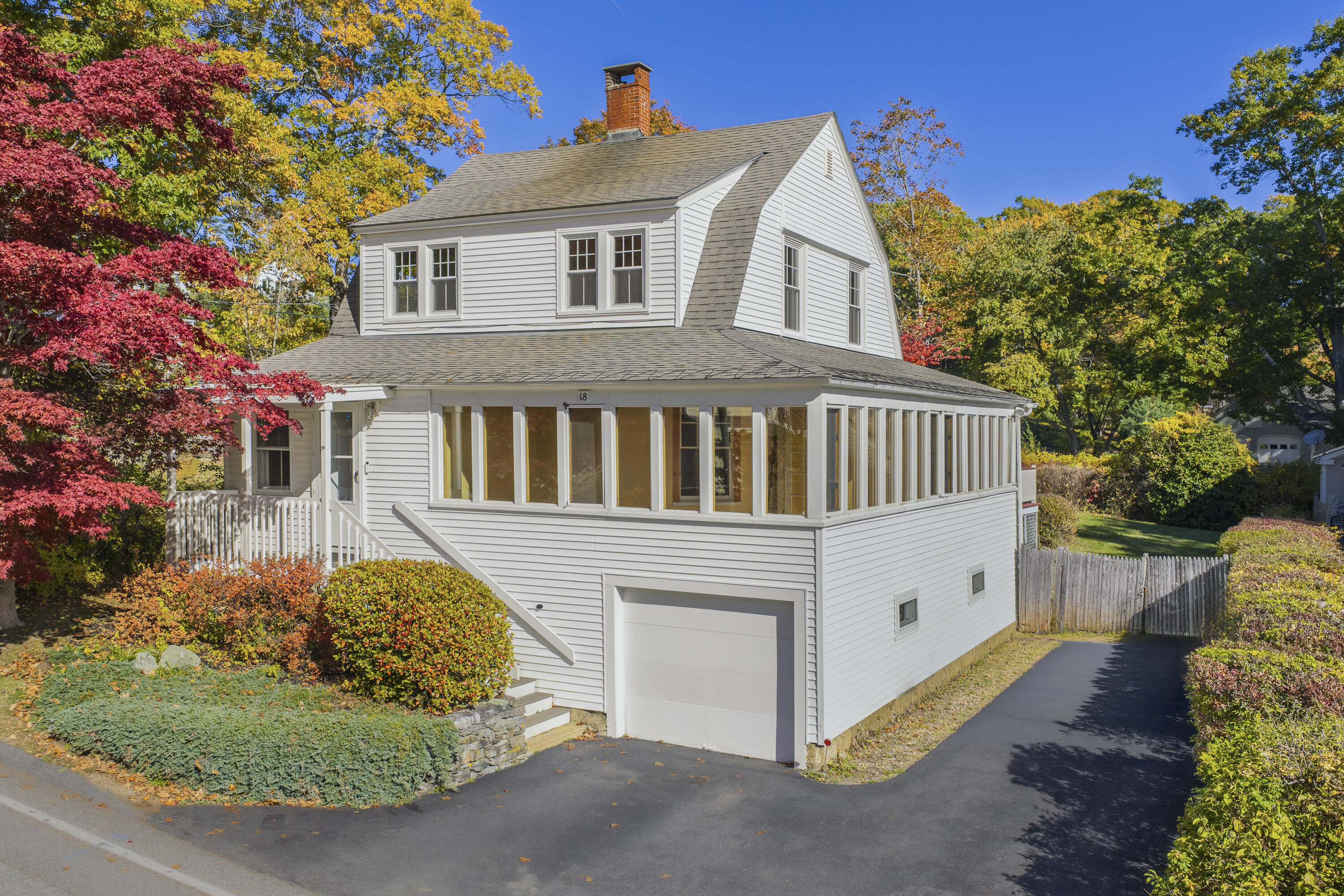 18 Town Landing Road