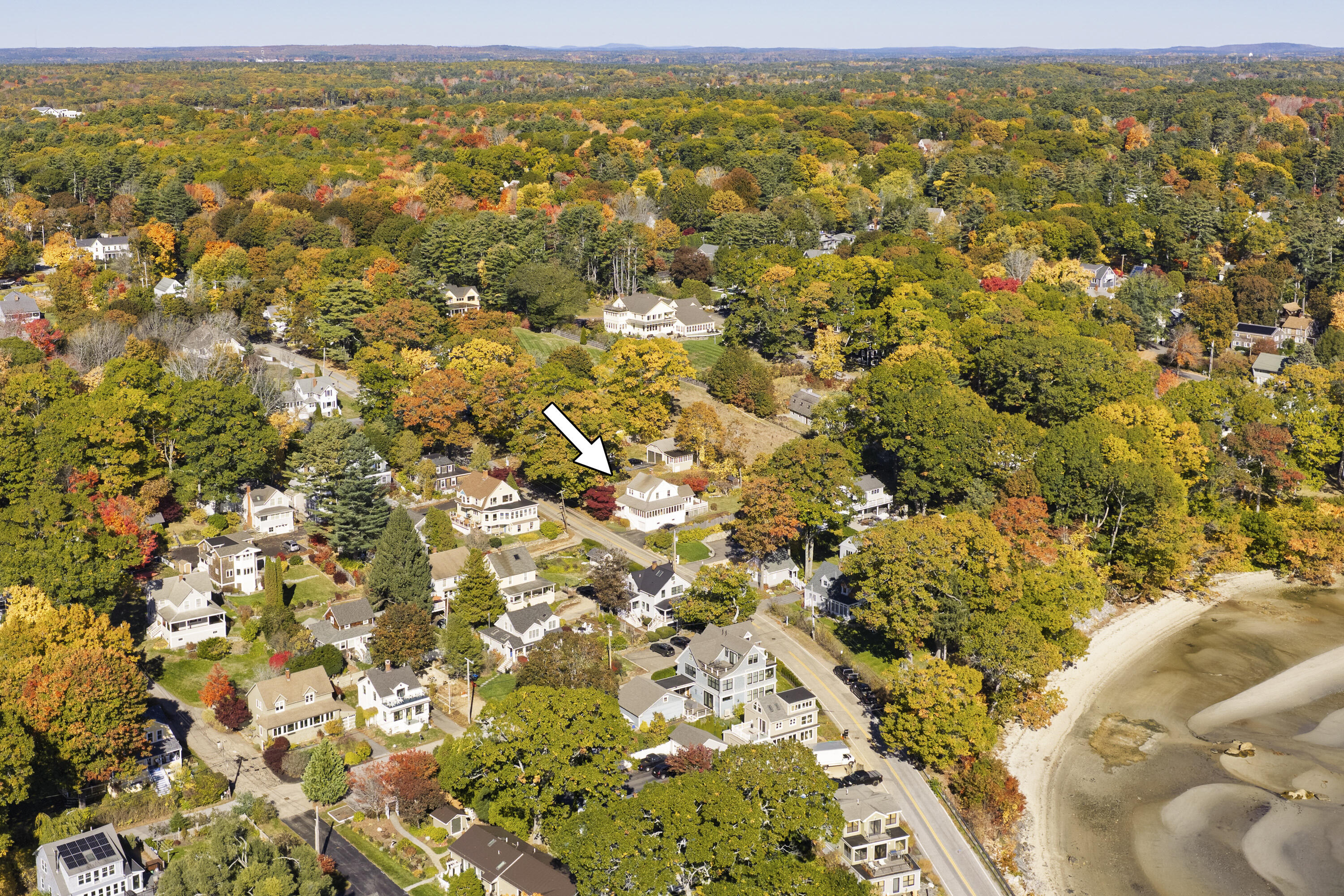 18 Town Landing Road