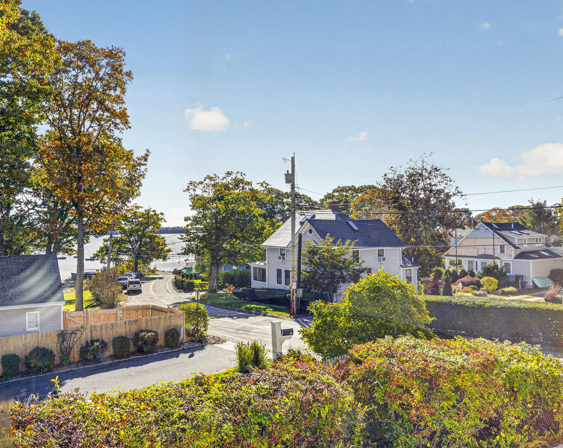18 Town Landing Road