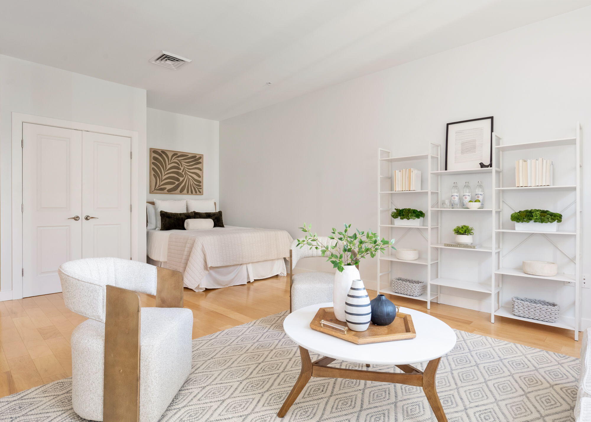 15 Middle Street 305
