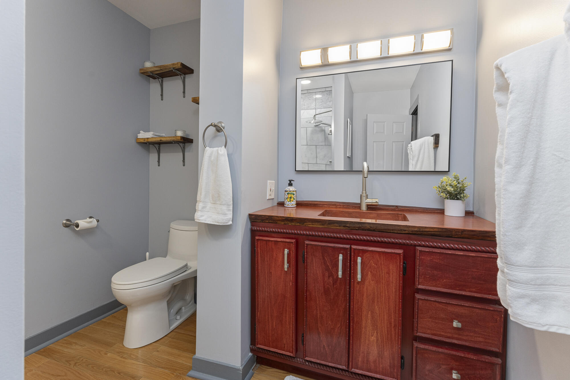 150 Middle Street 4J