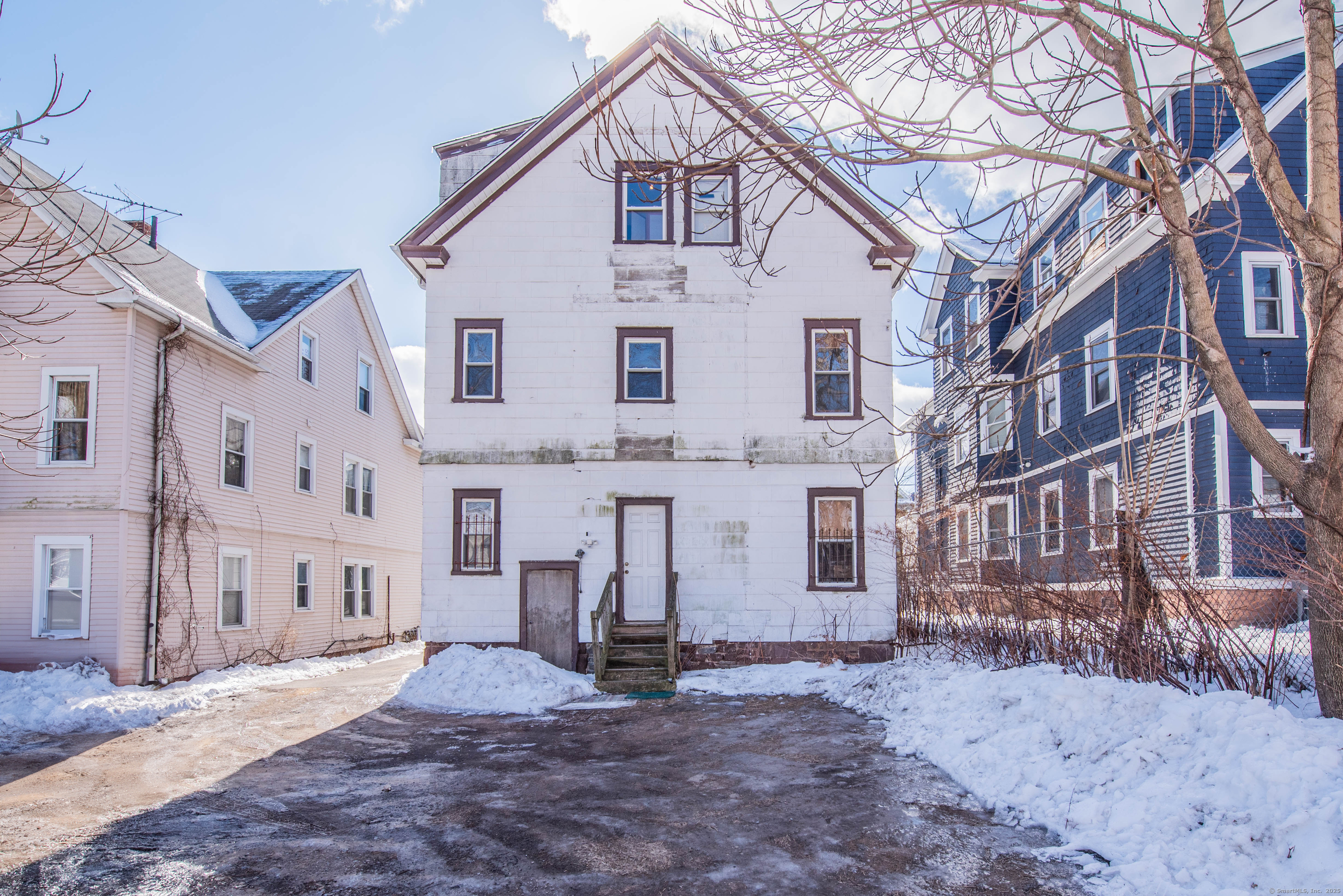 104-106 Lincoln Street