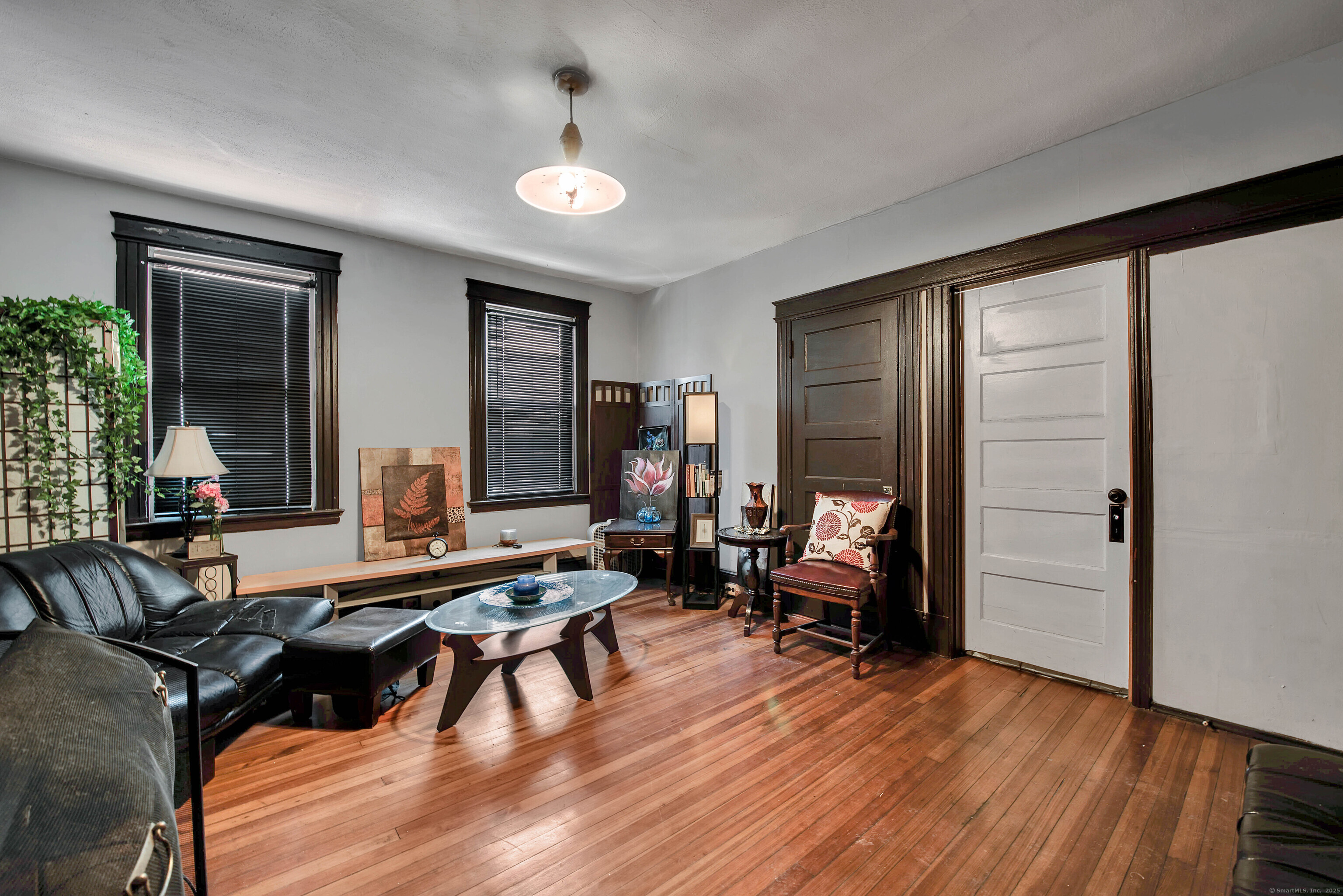 104-106 Lincoln Street