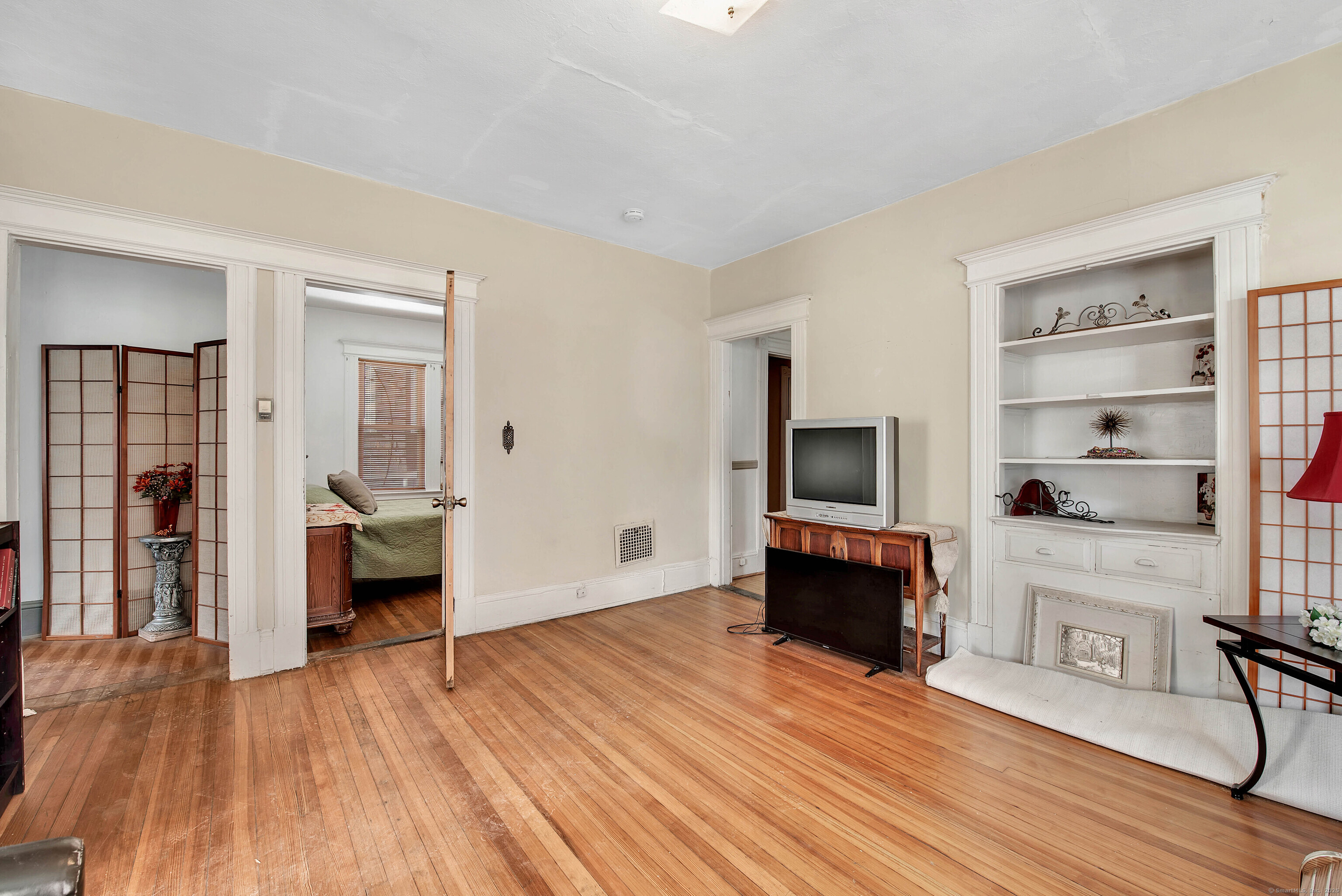 104-106 Lincoln Street