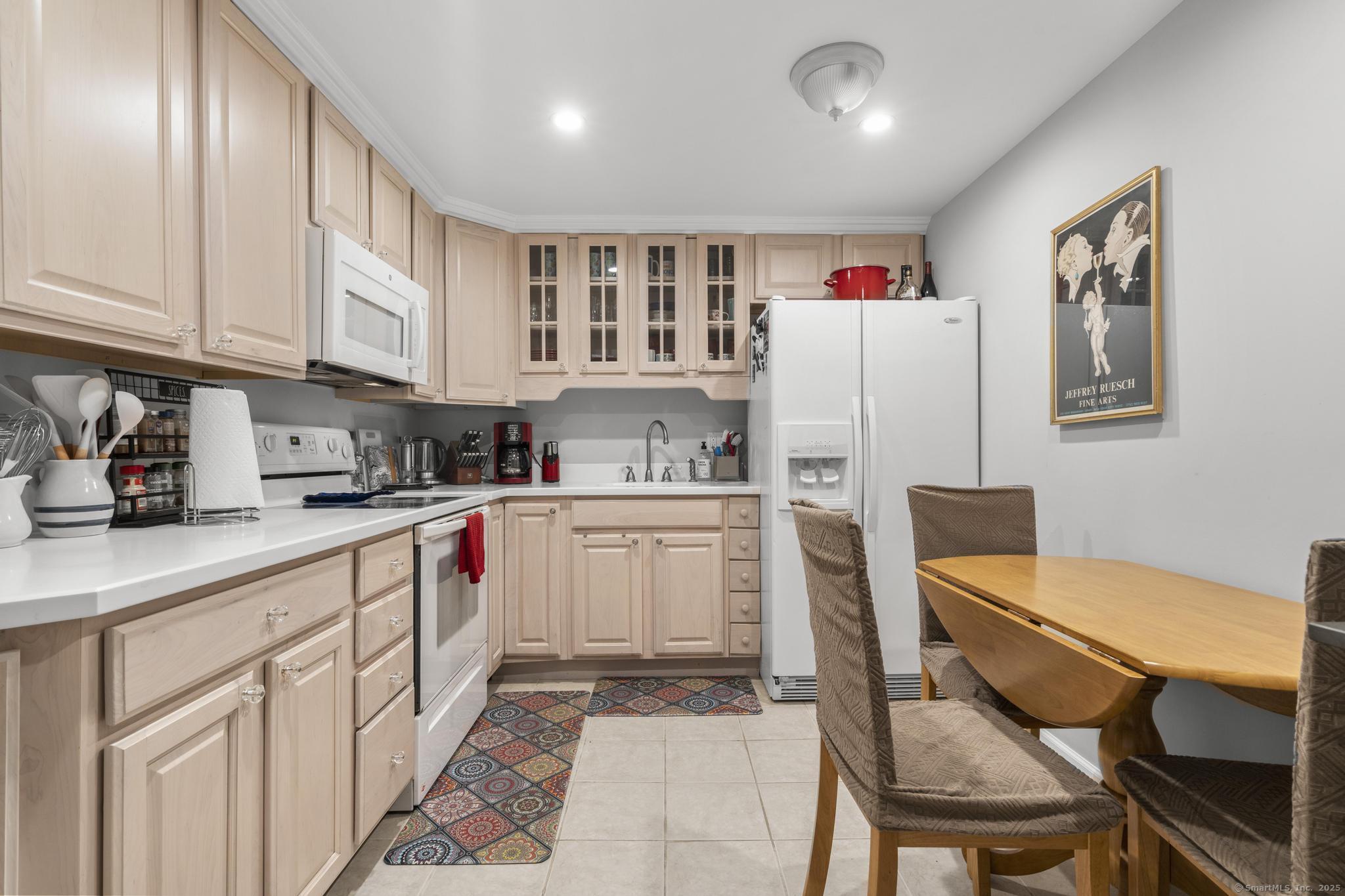 44 Oakmont Trail