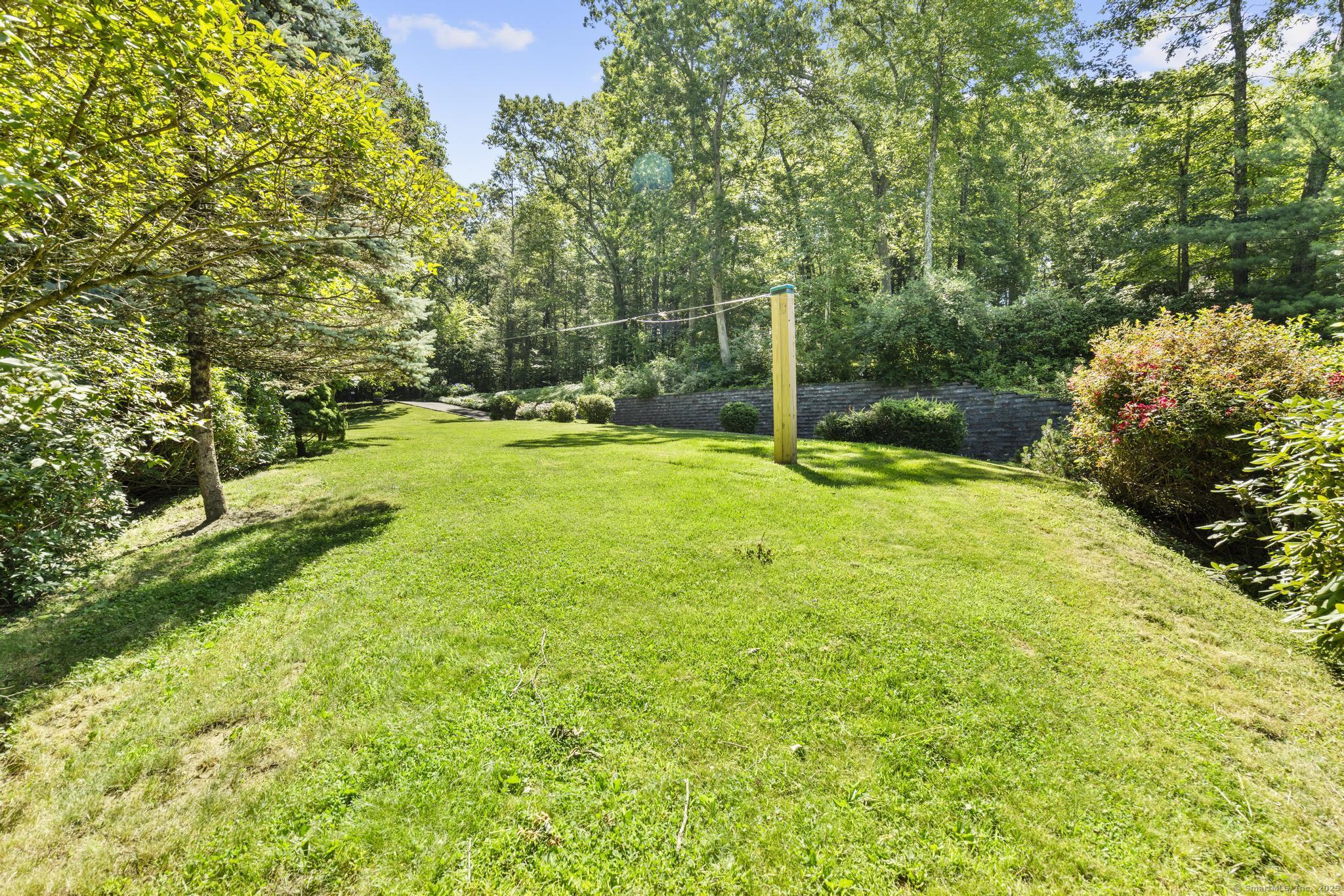 44 Oakmont Trail