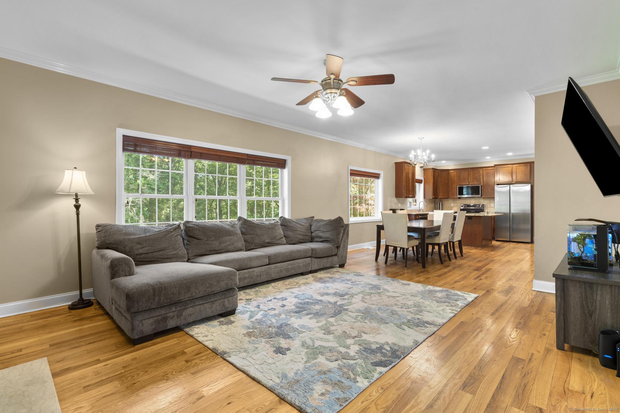 44 Oakmont Trail