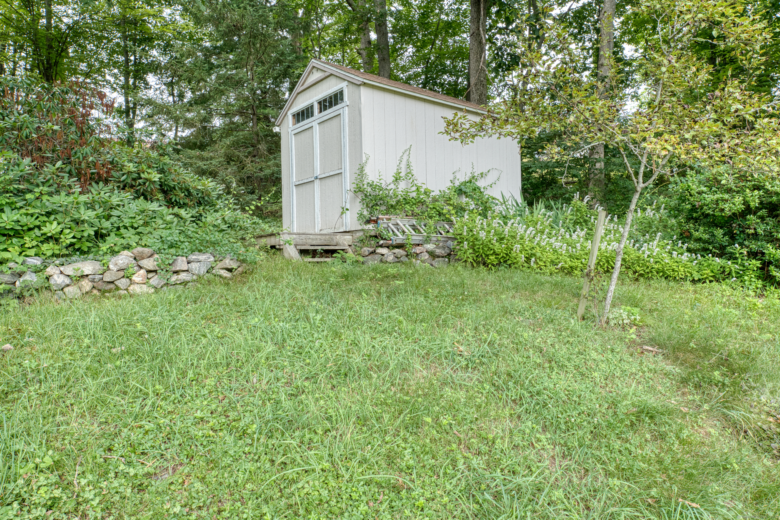 70 Crestwood Drive