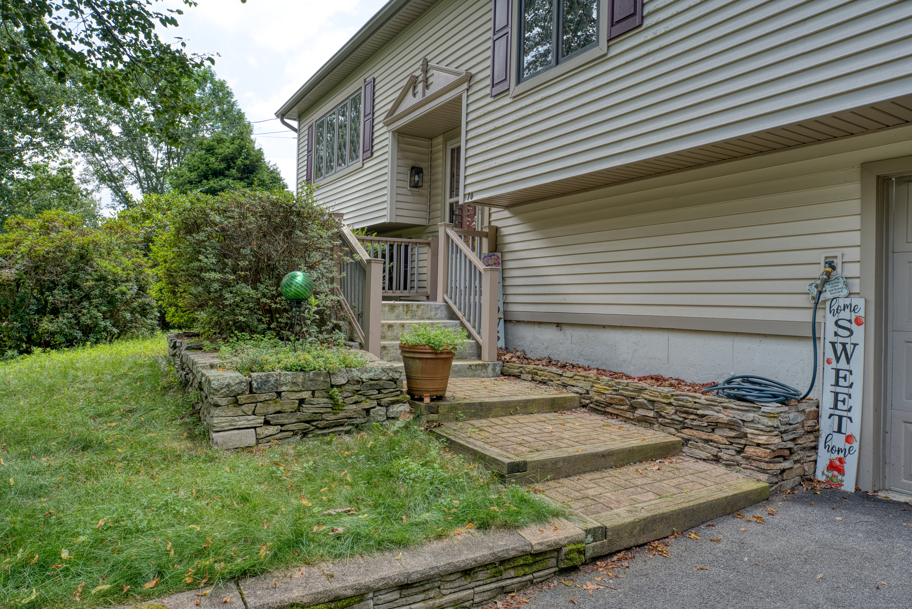 70 Crestwood Drive