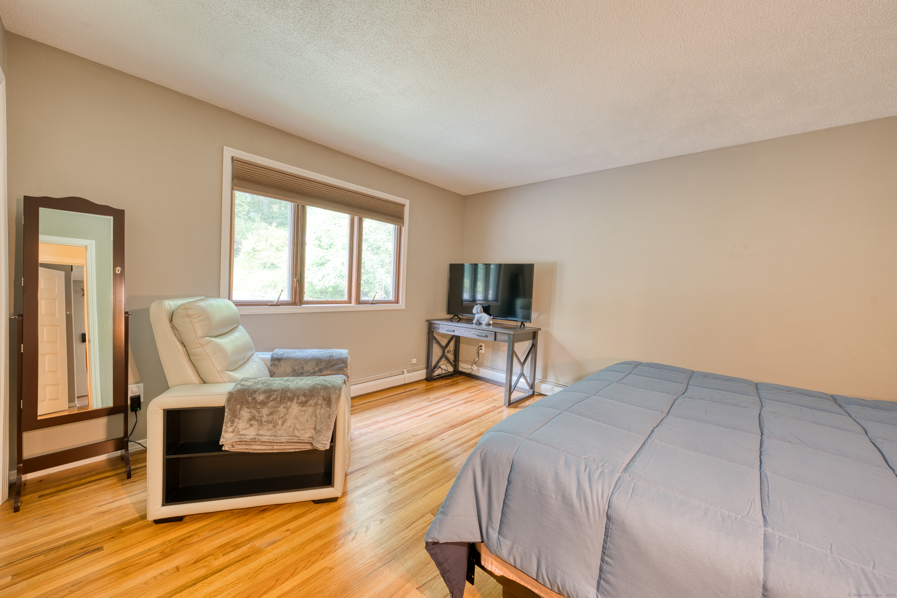 70 Crestwood Drive