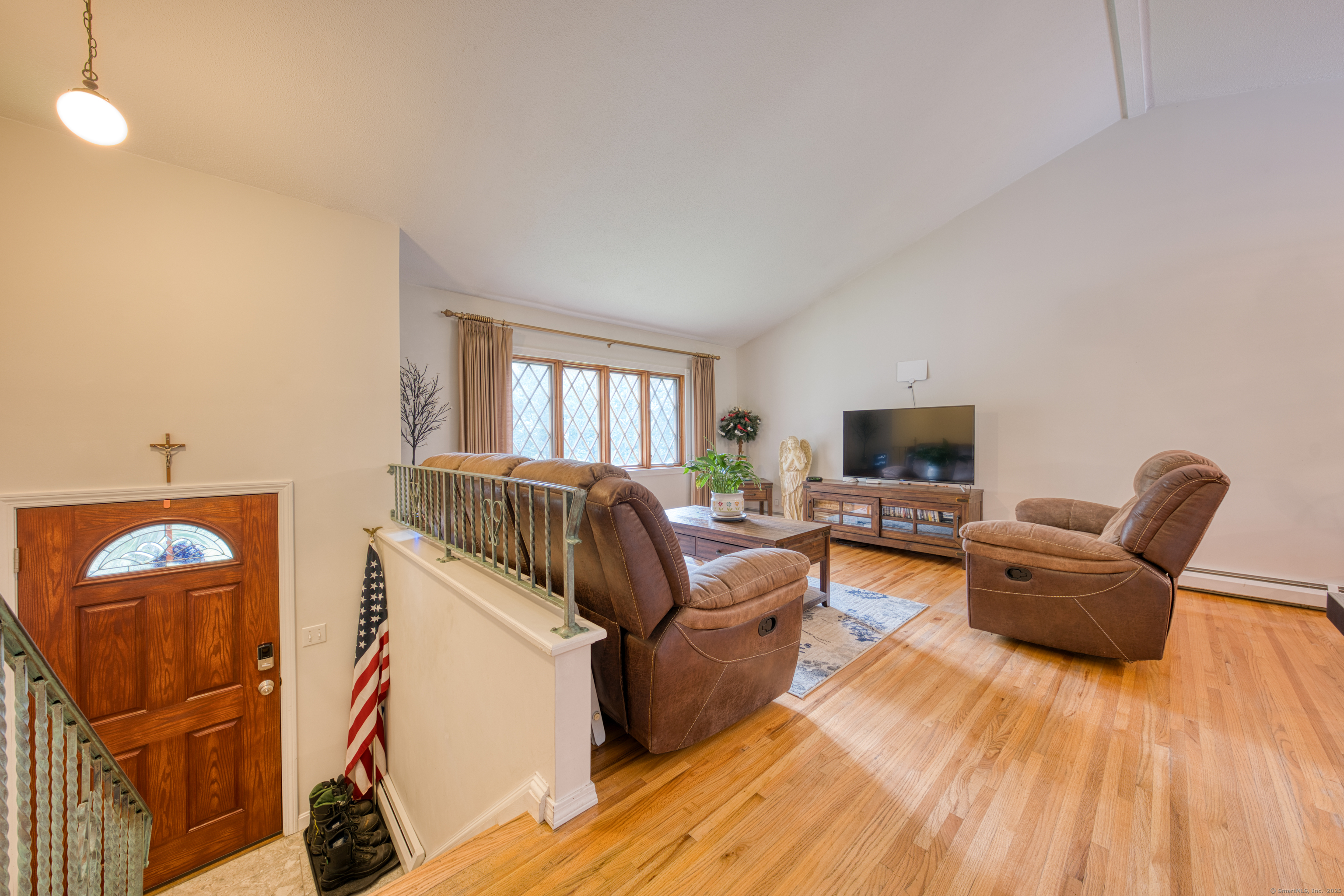 70 Crestwood Drive