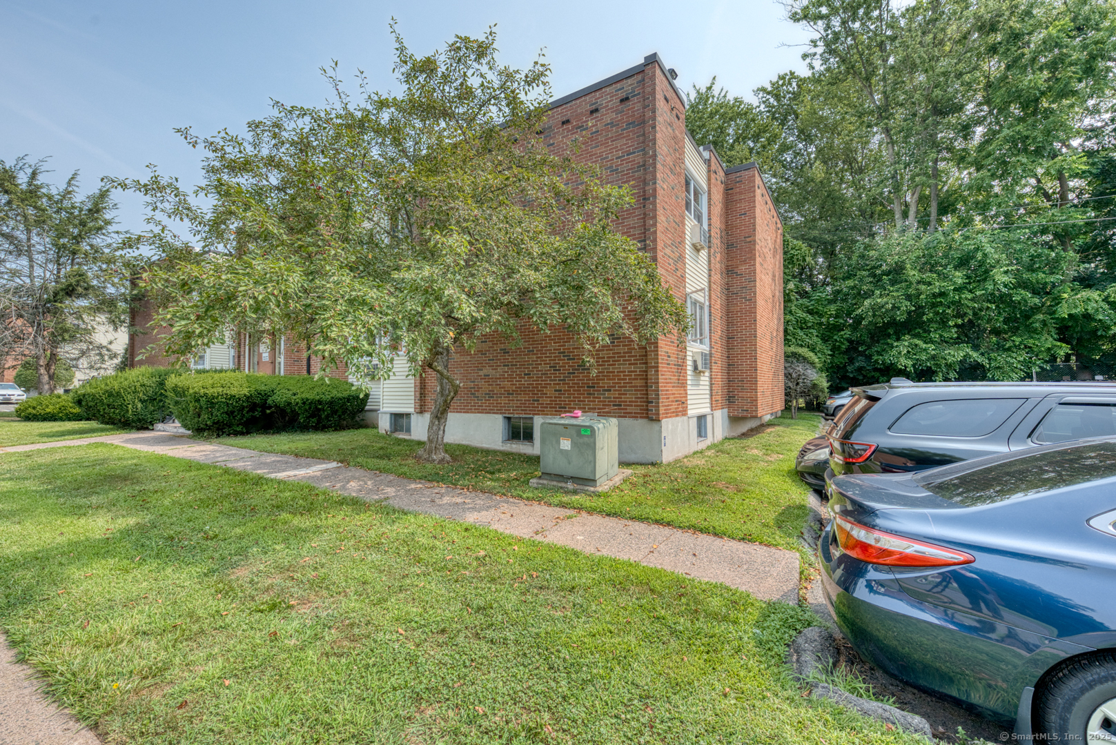 20 Thompson Road APT A