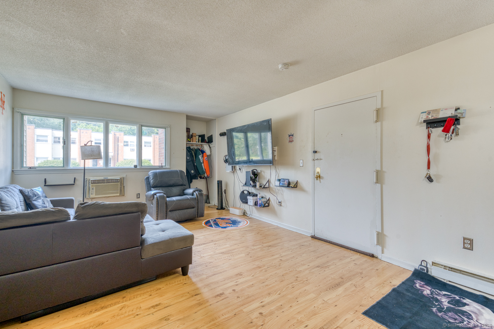 20 Thompson Road APT A