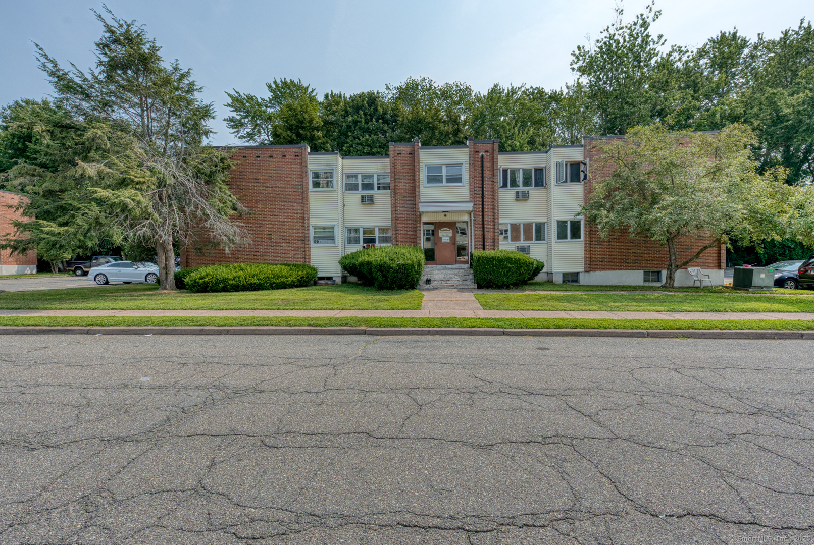 20 Thompson Road APT A