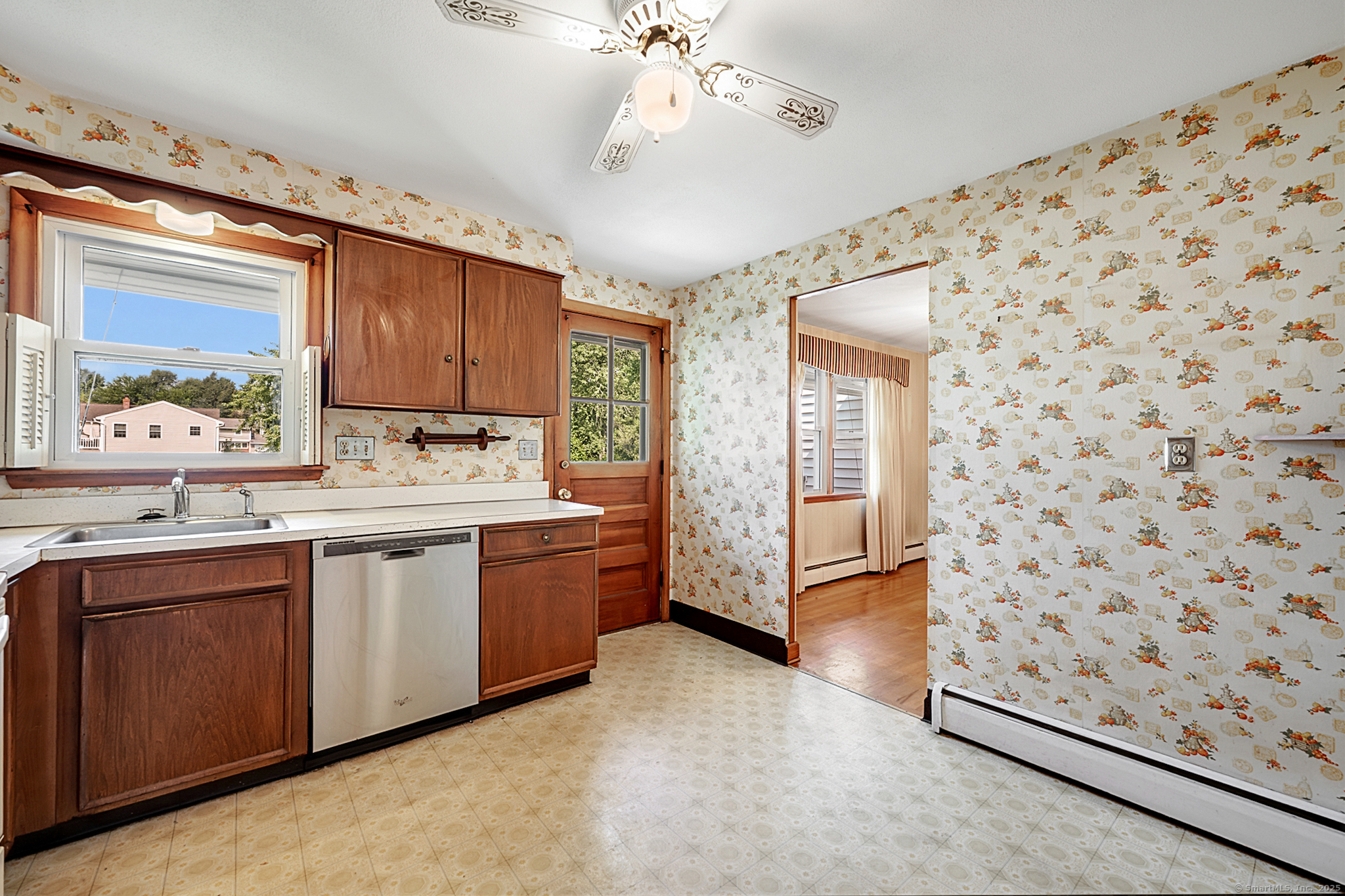 195 Fairlane Drive