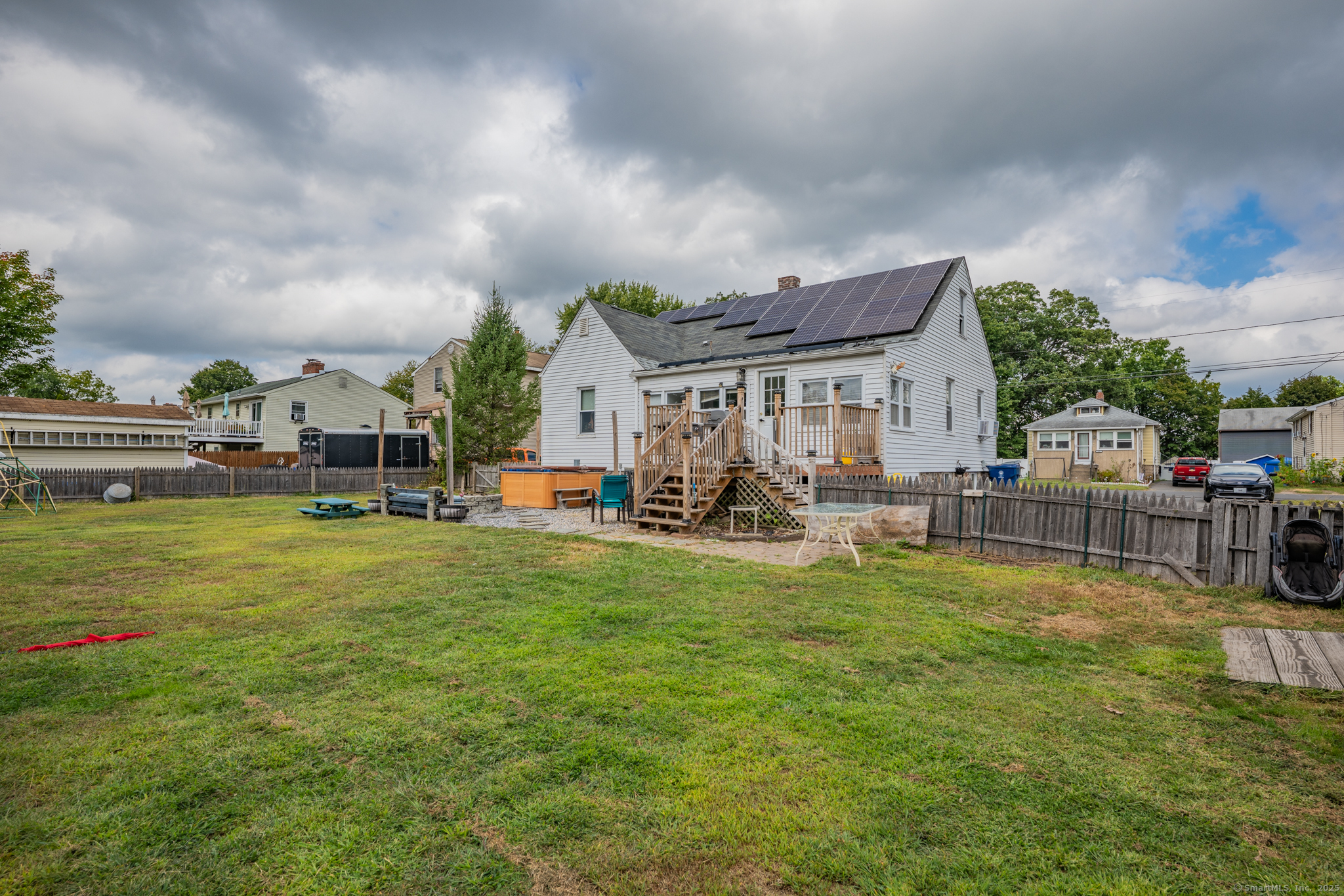 18 Homestead Avenue