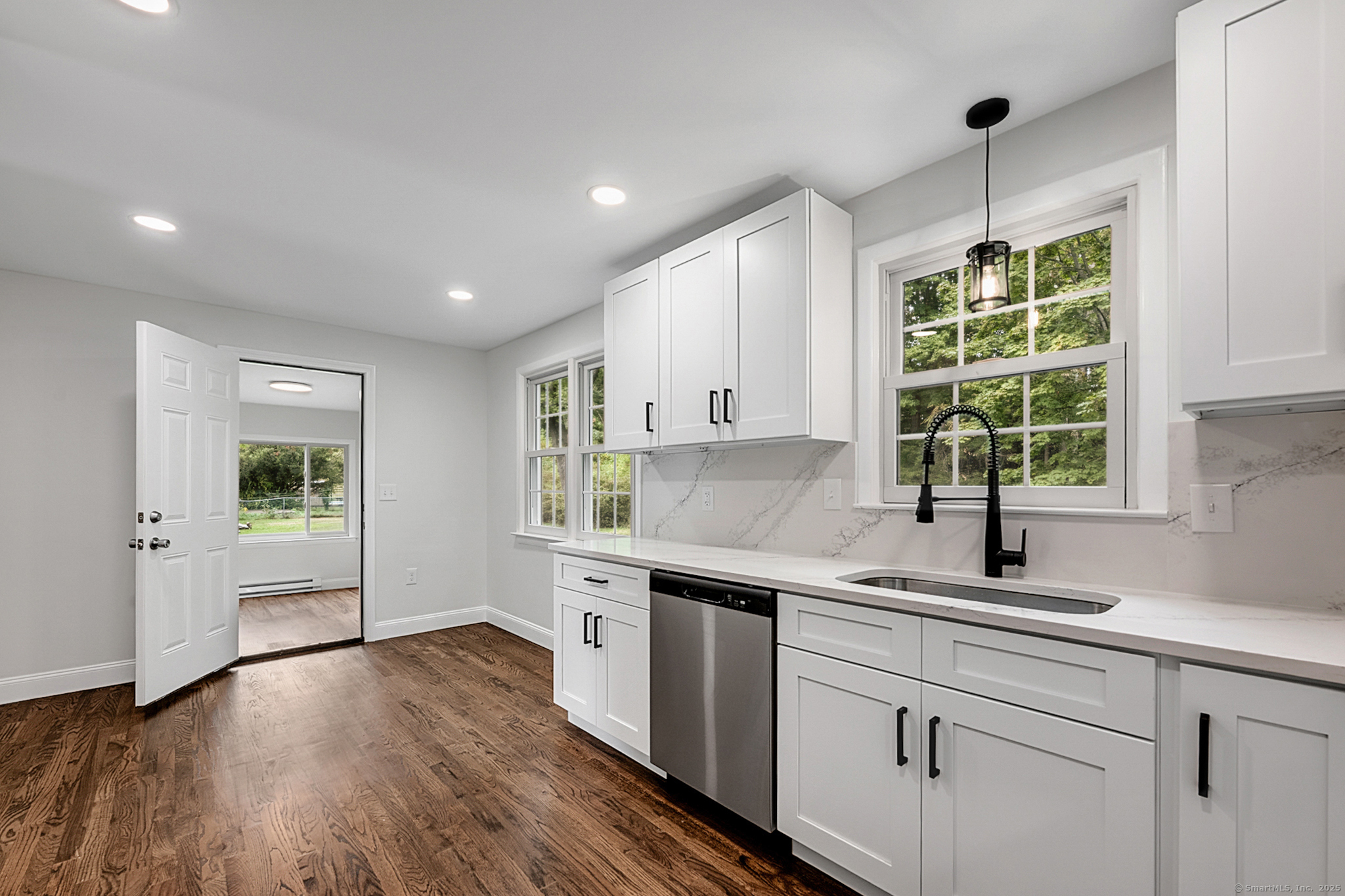 85 Elmwood Drive
