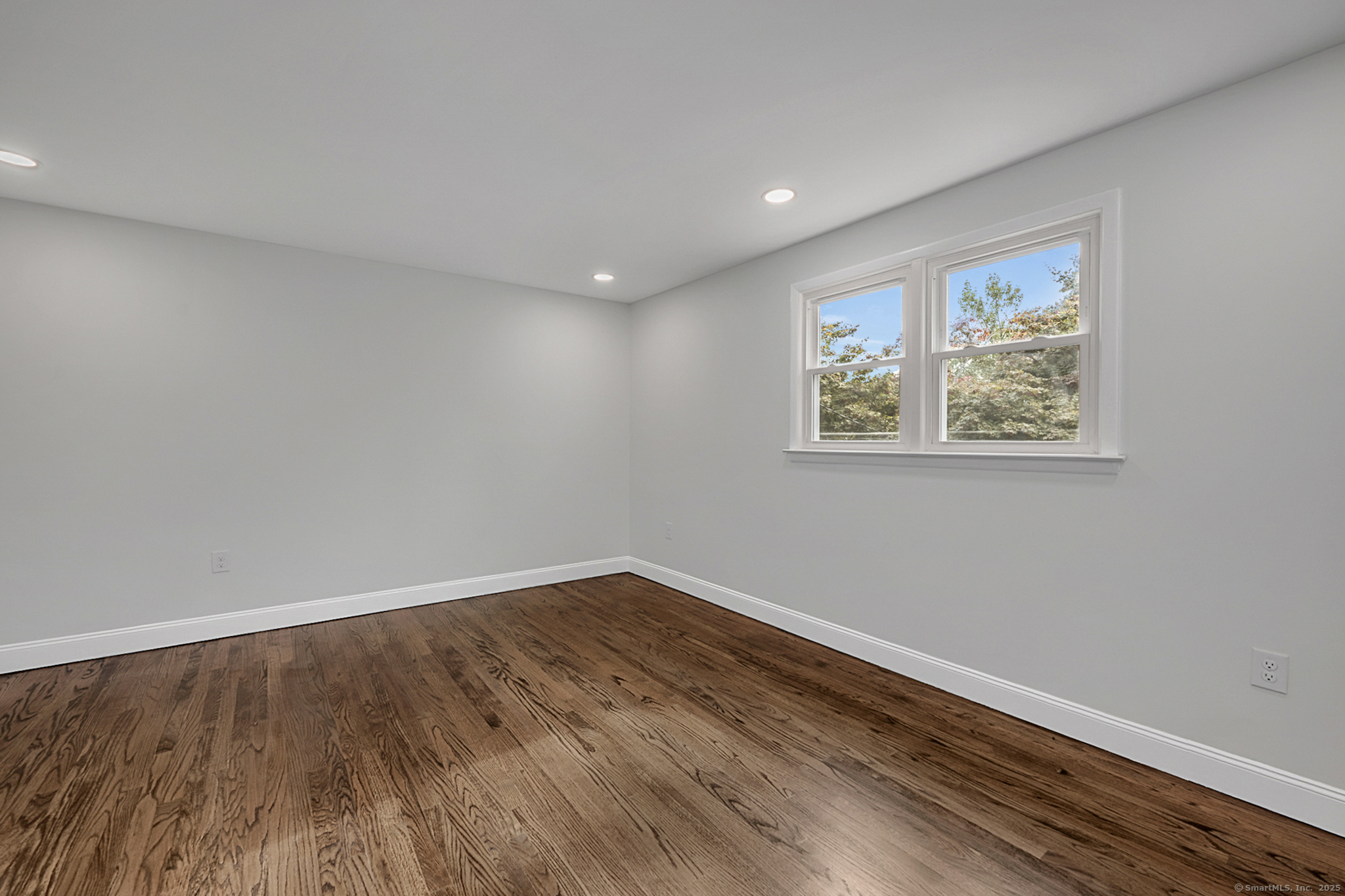 85 Elmwood Drive