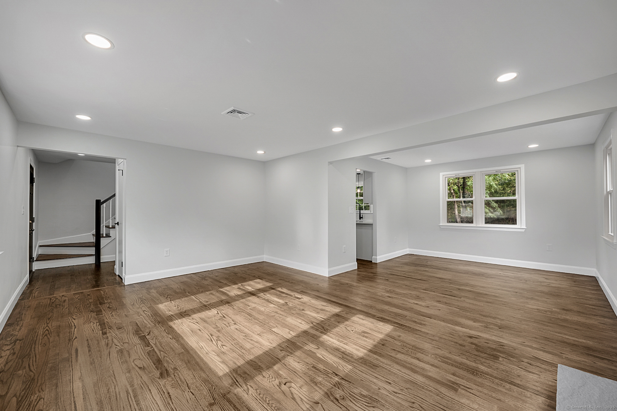 85 Elmwood Drive