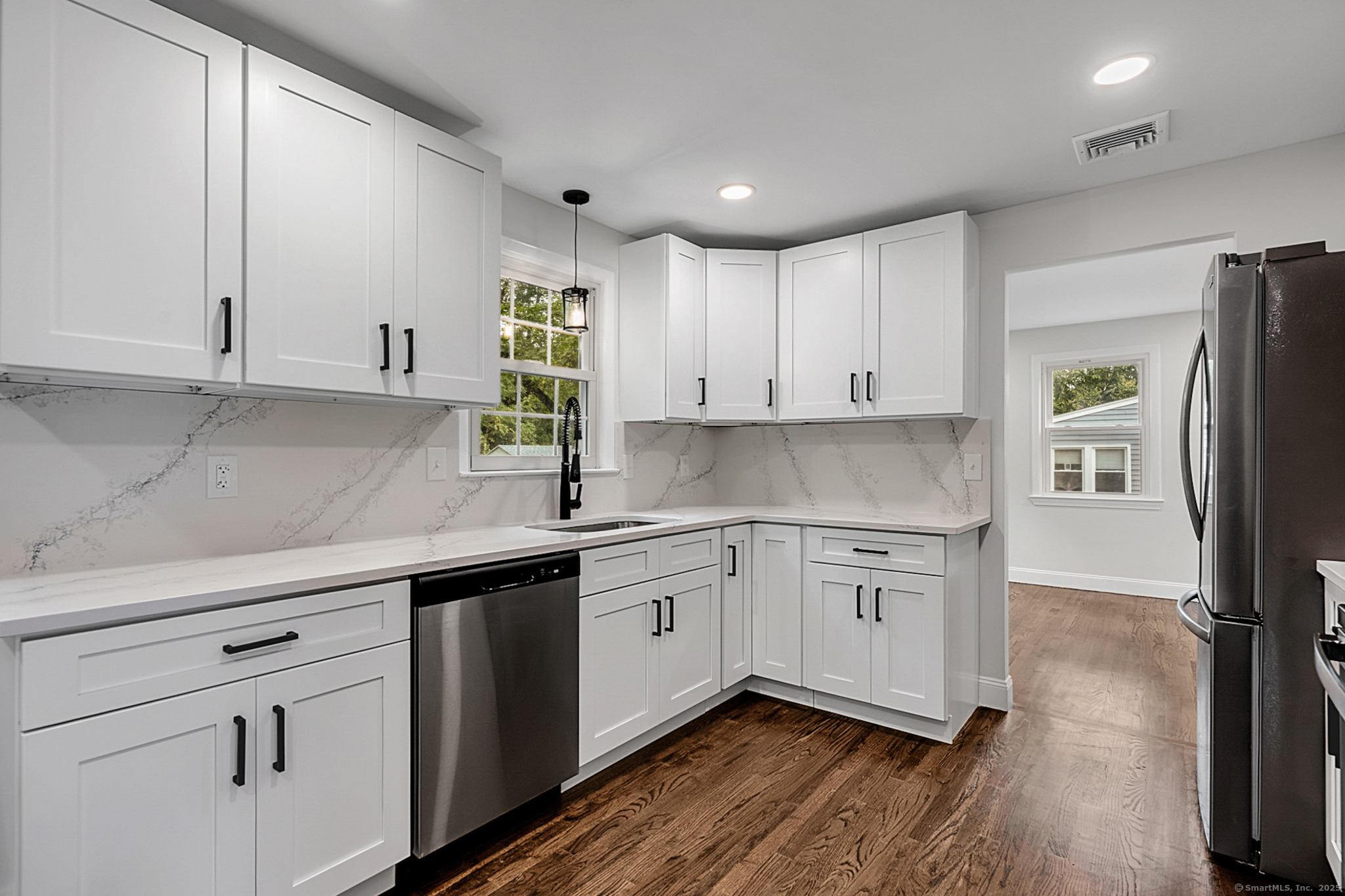 85 Elmwood Drive