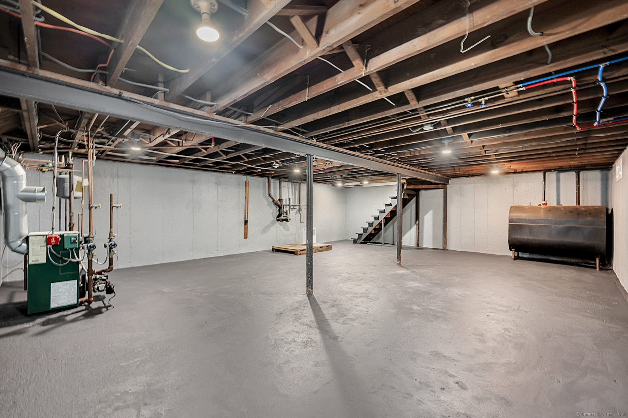 85 Elmwood Drive