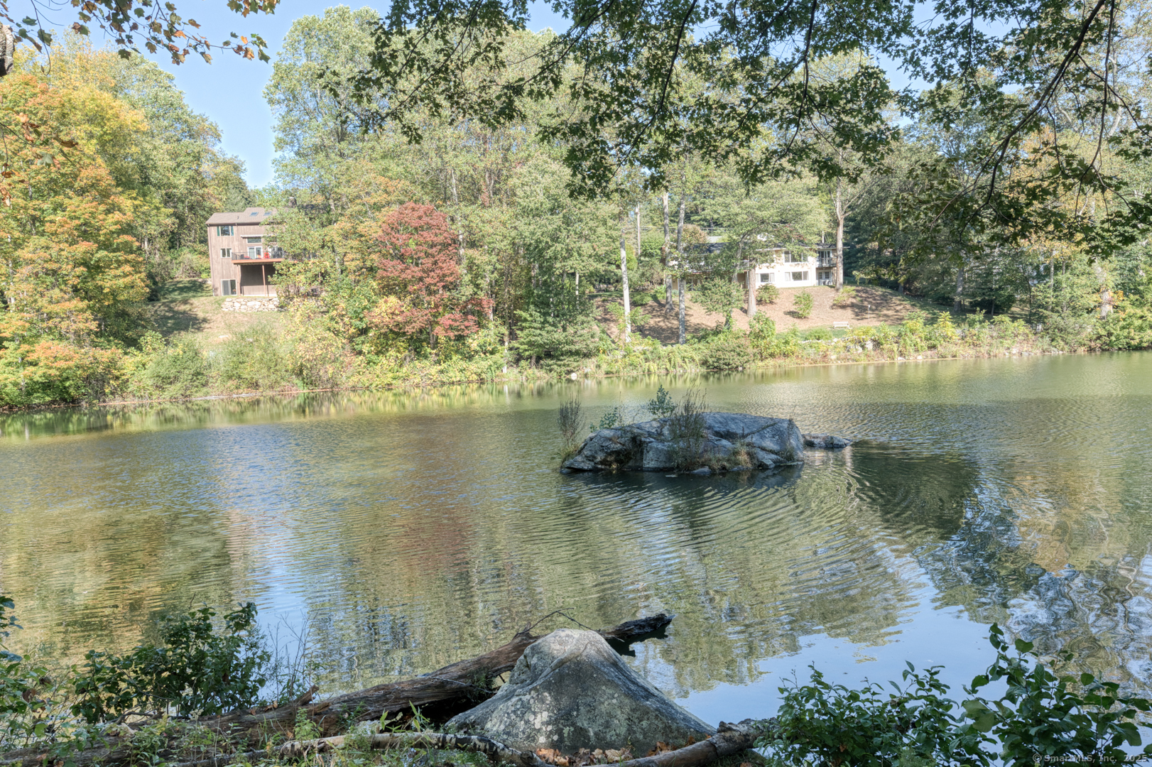 20 Lower Lake Road