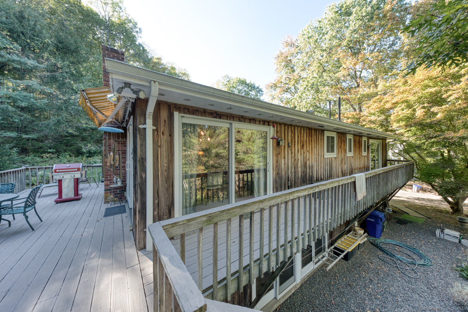 20 Lower Lake Road