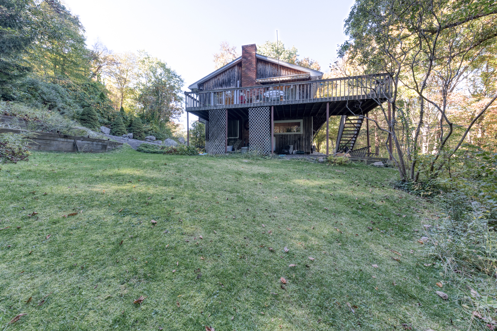 20 Lower Lake Road