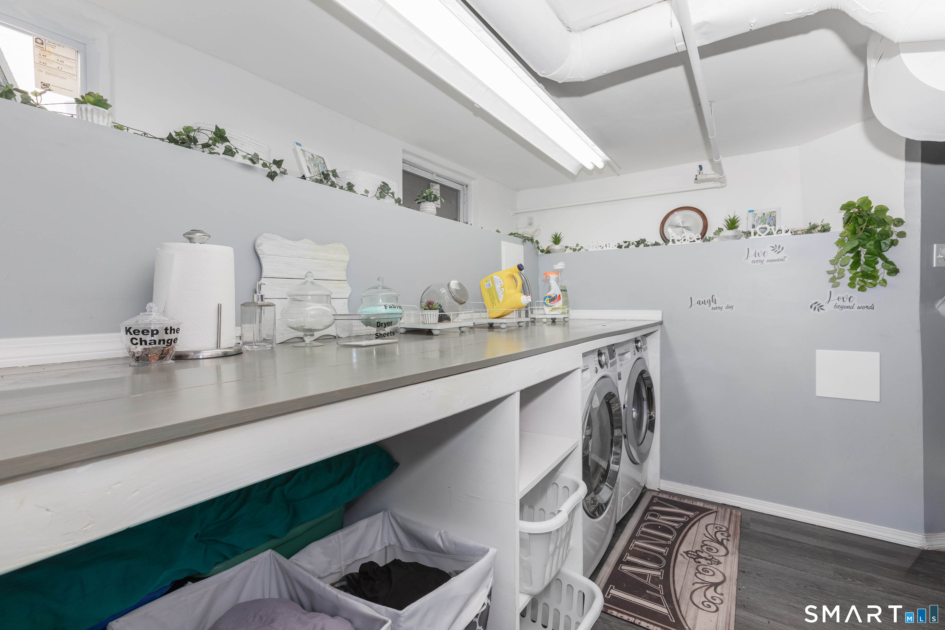 578 Beechmont Avenue