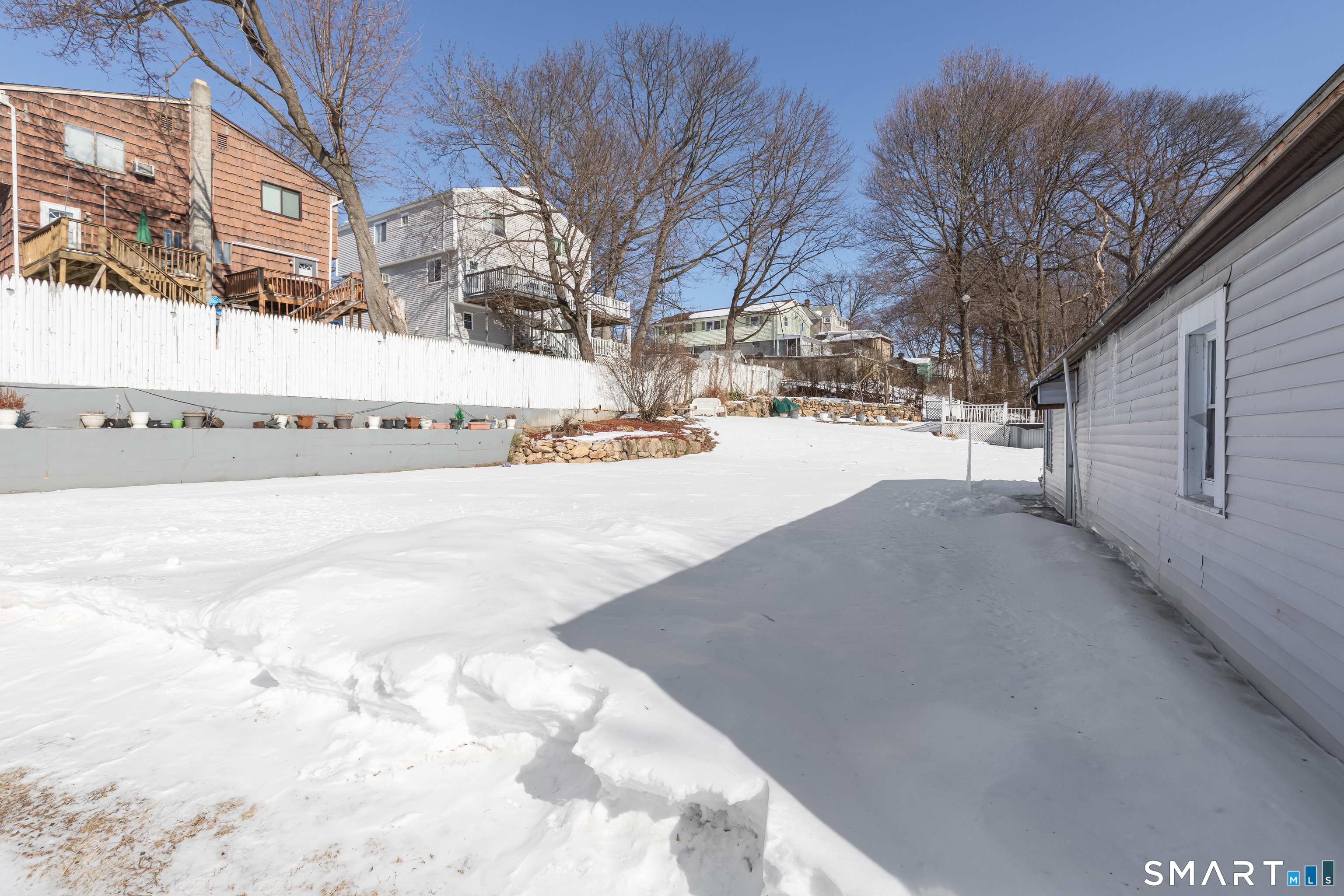 578 Beechmont Avenue