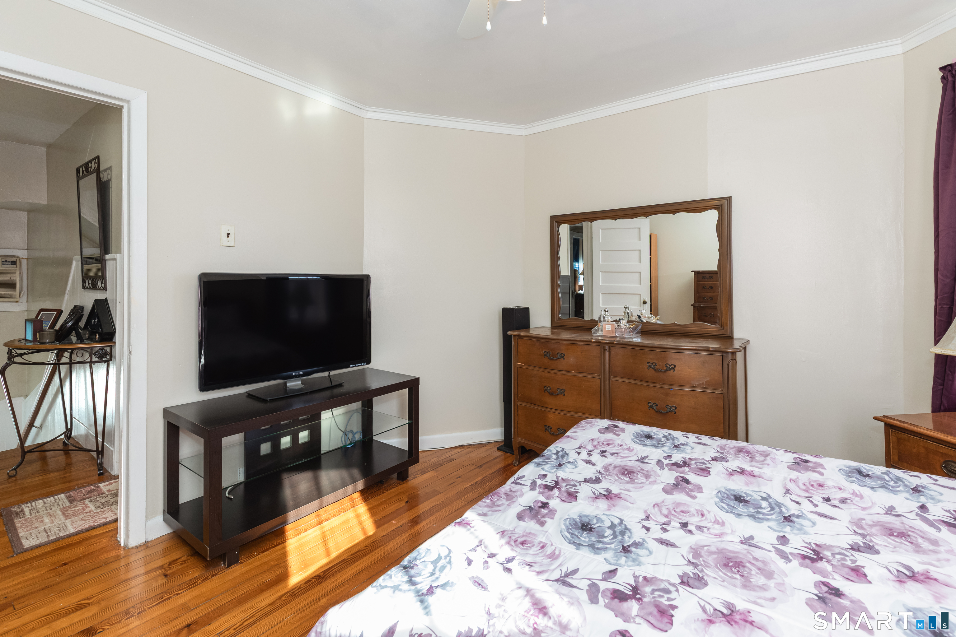 578 Beechmont Avenue