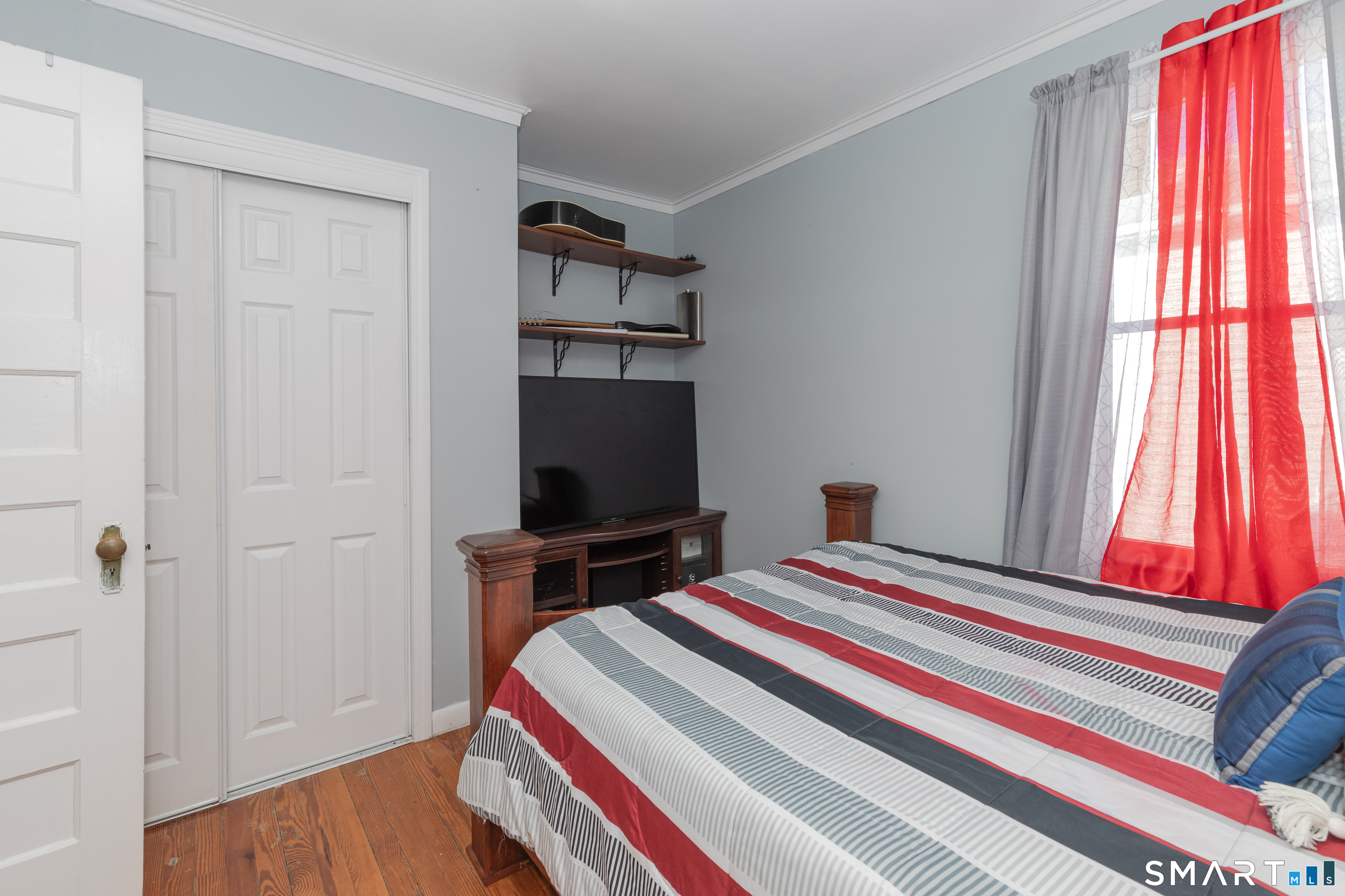 578 Beechmont Avenue