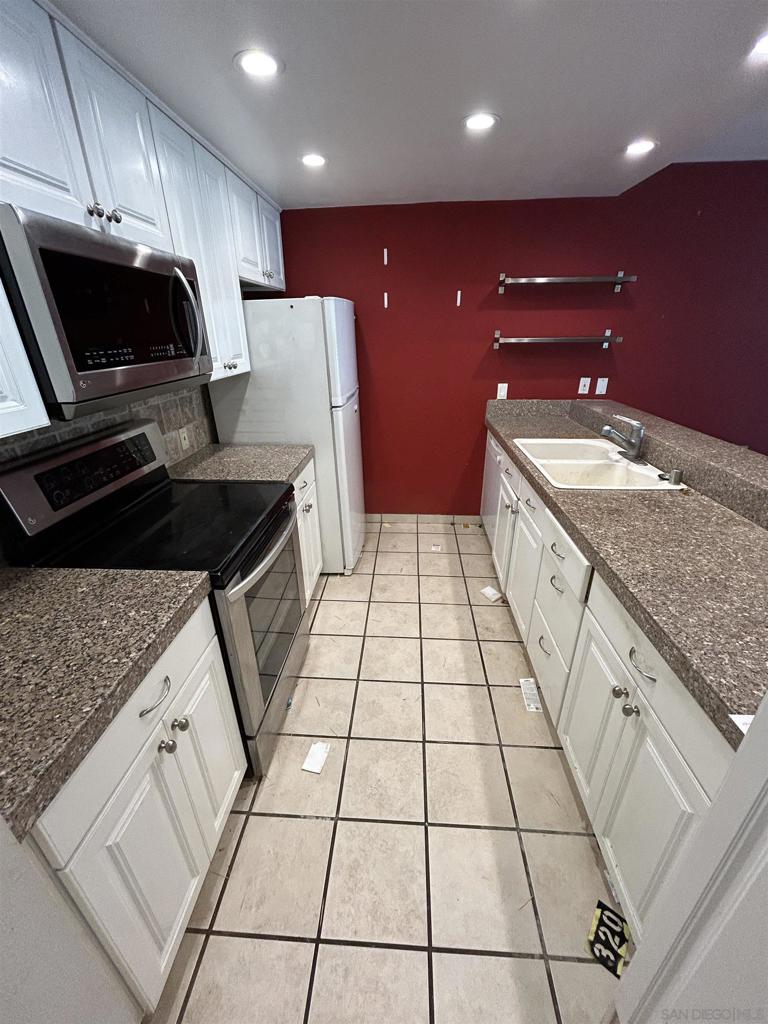 10737 San Diego Mission Rd 320