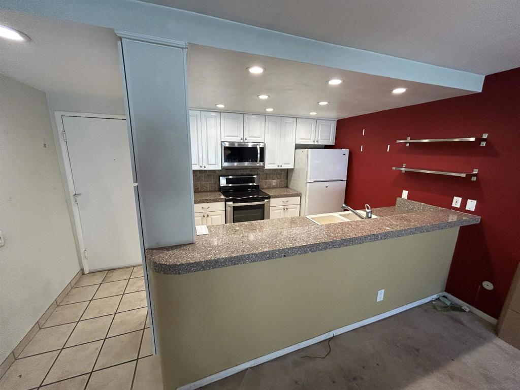 10737 San Diego Mission Rd 320