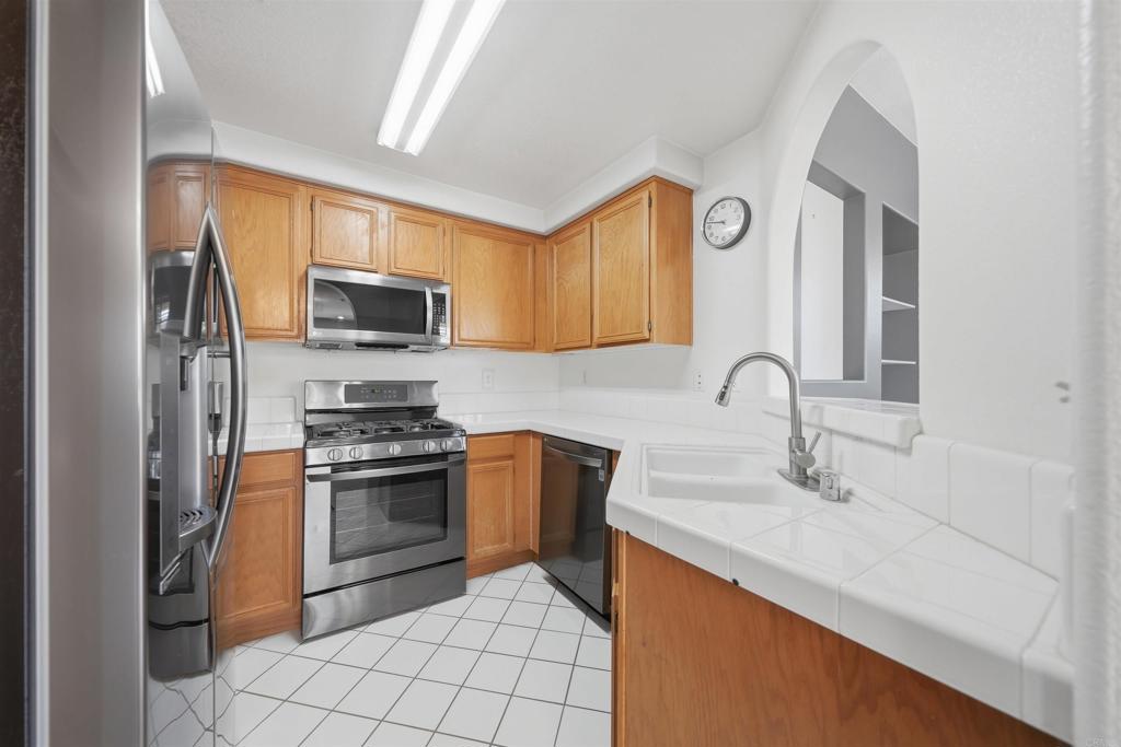 30451 Pelican Bay F