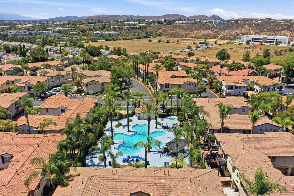 30451 Pelican Bay F
