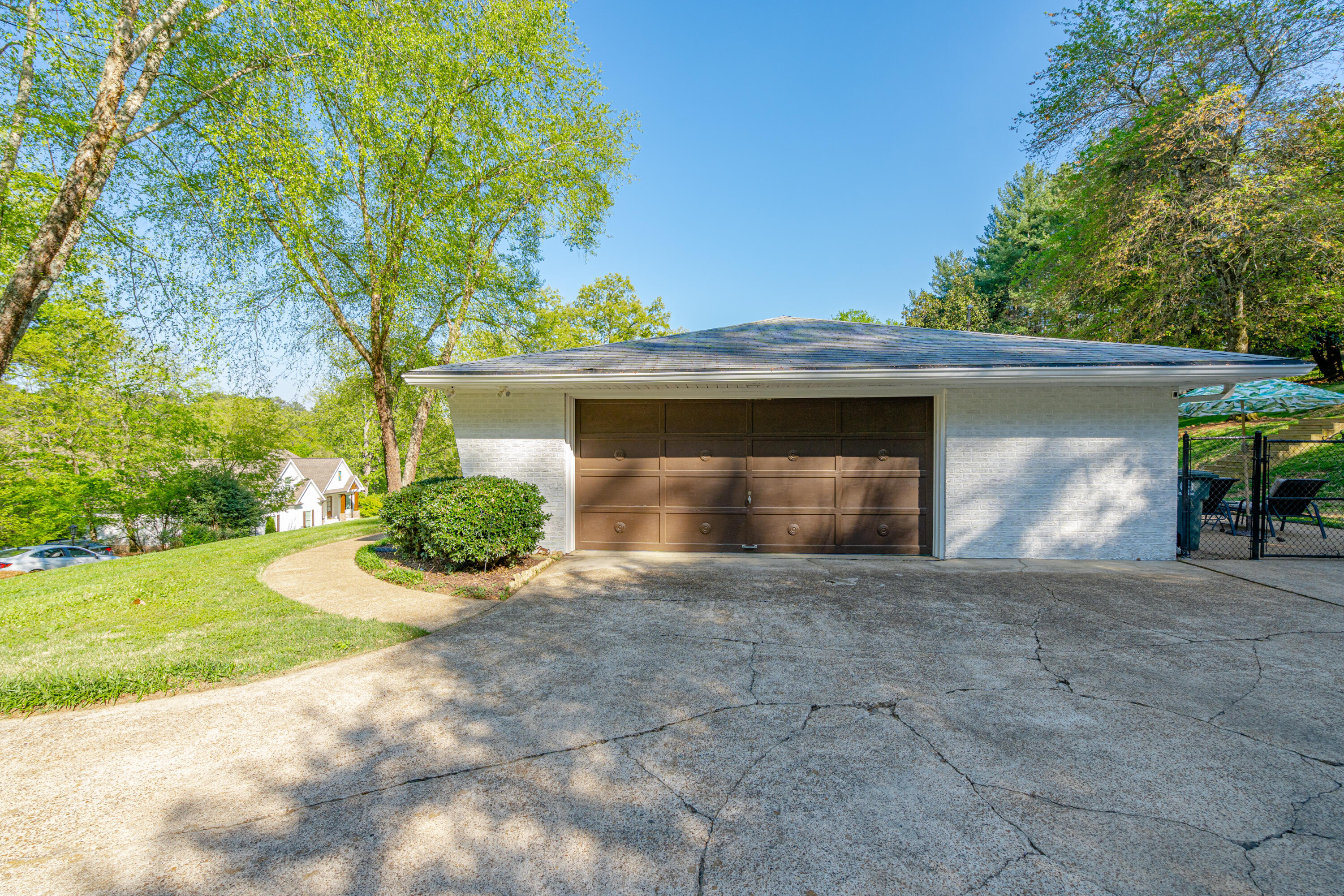 3000 Brownwood Drive