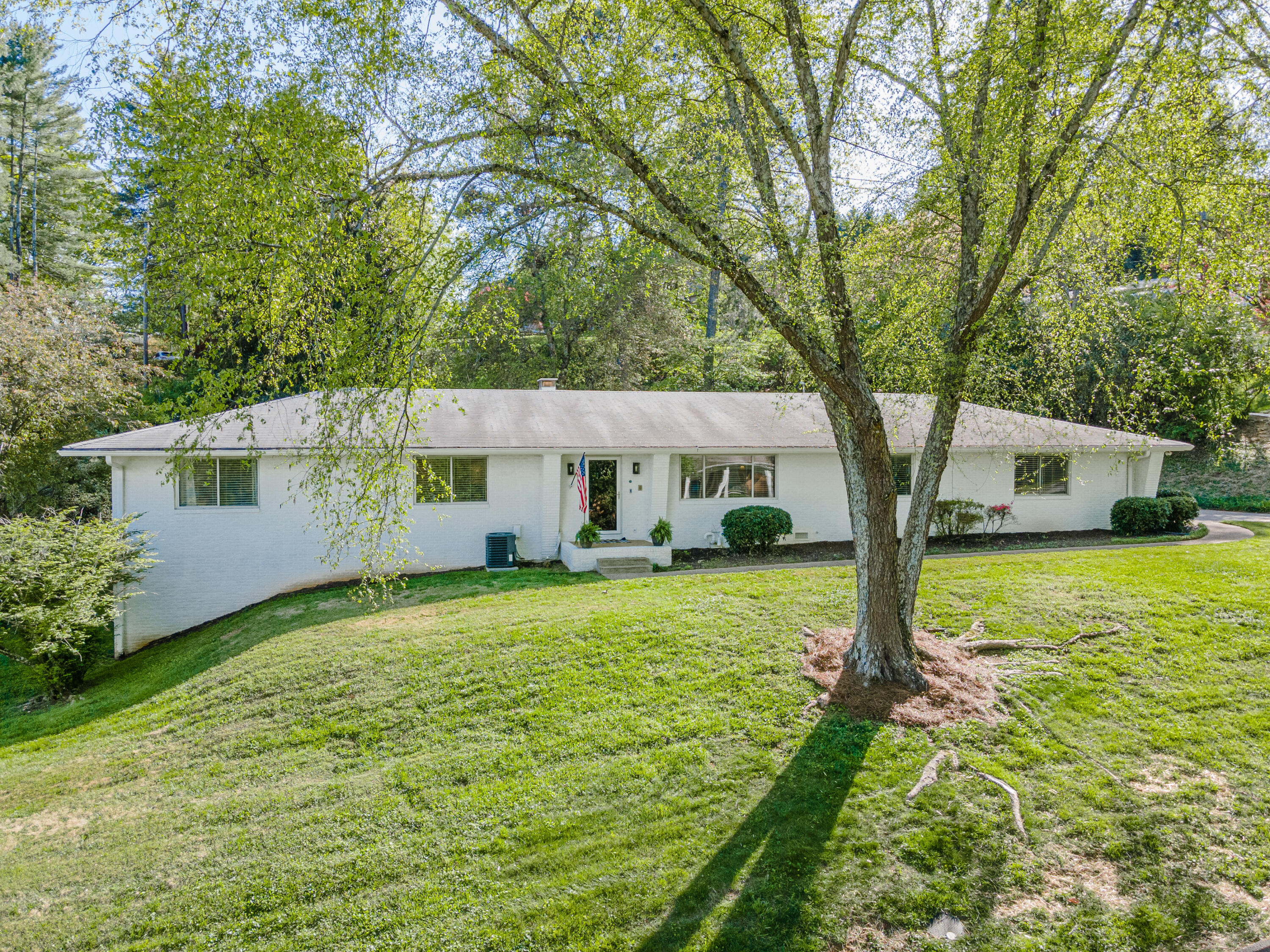 3000 Brownwood Drive