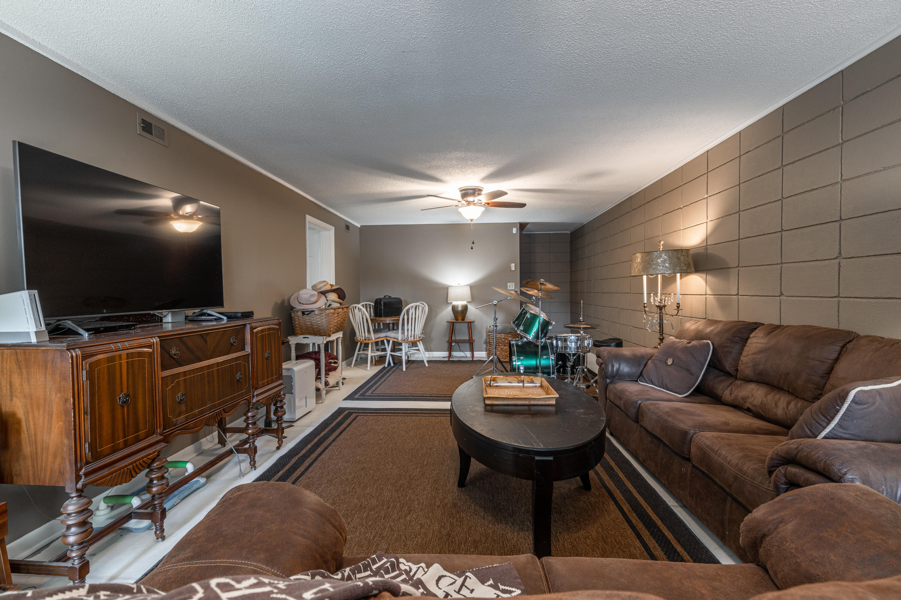 3000 Brownwood Drive