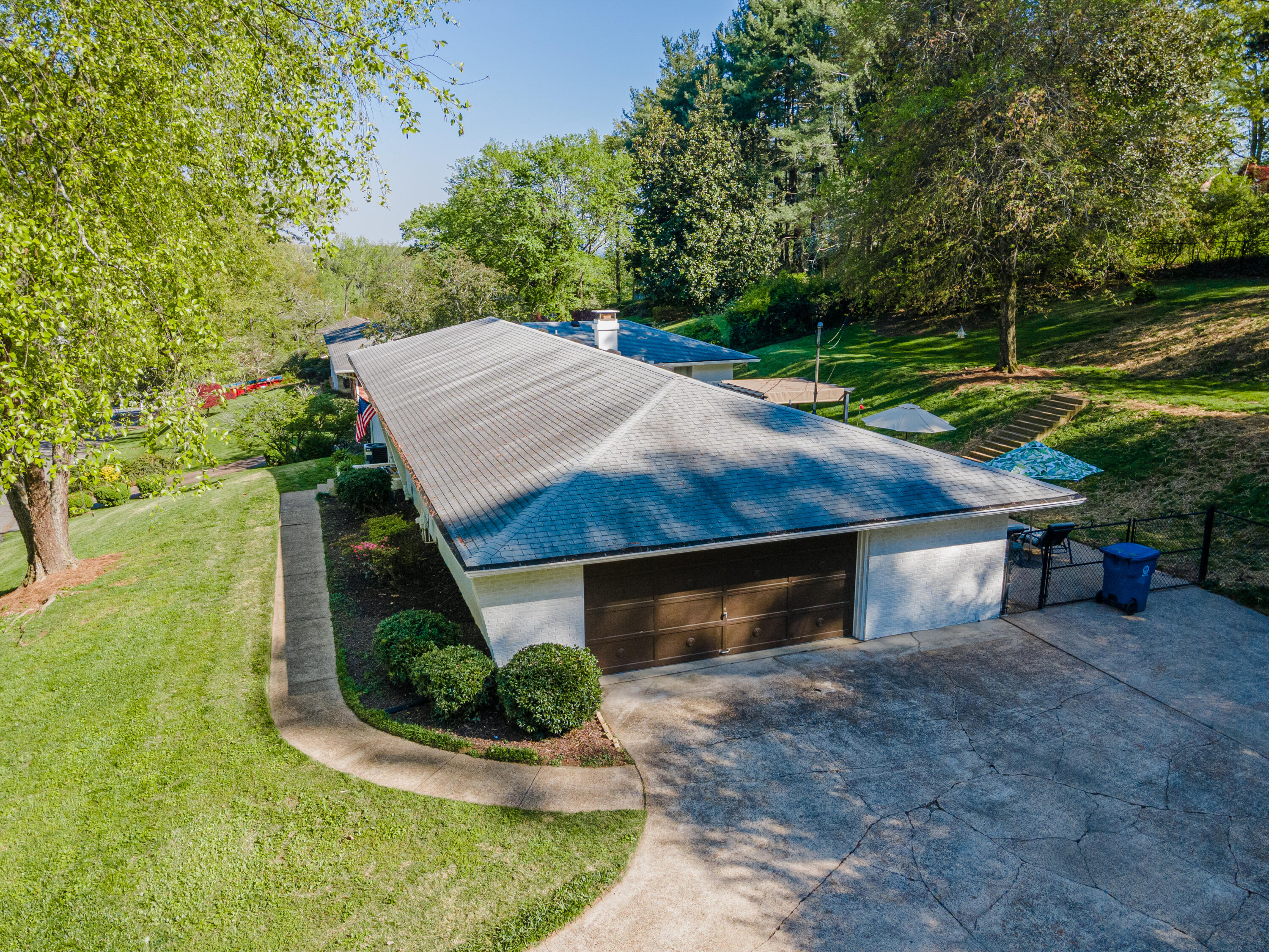 3000 Brownwood Drive