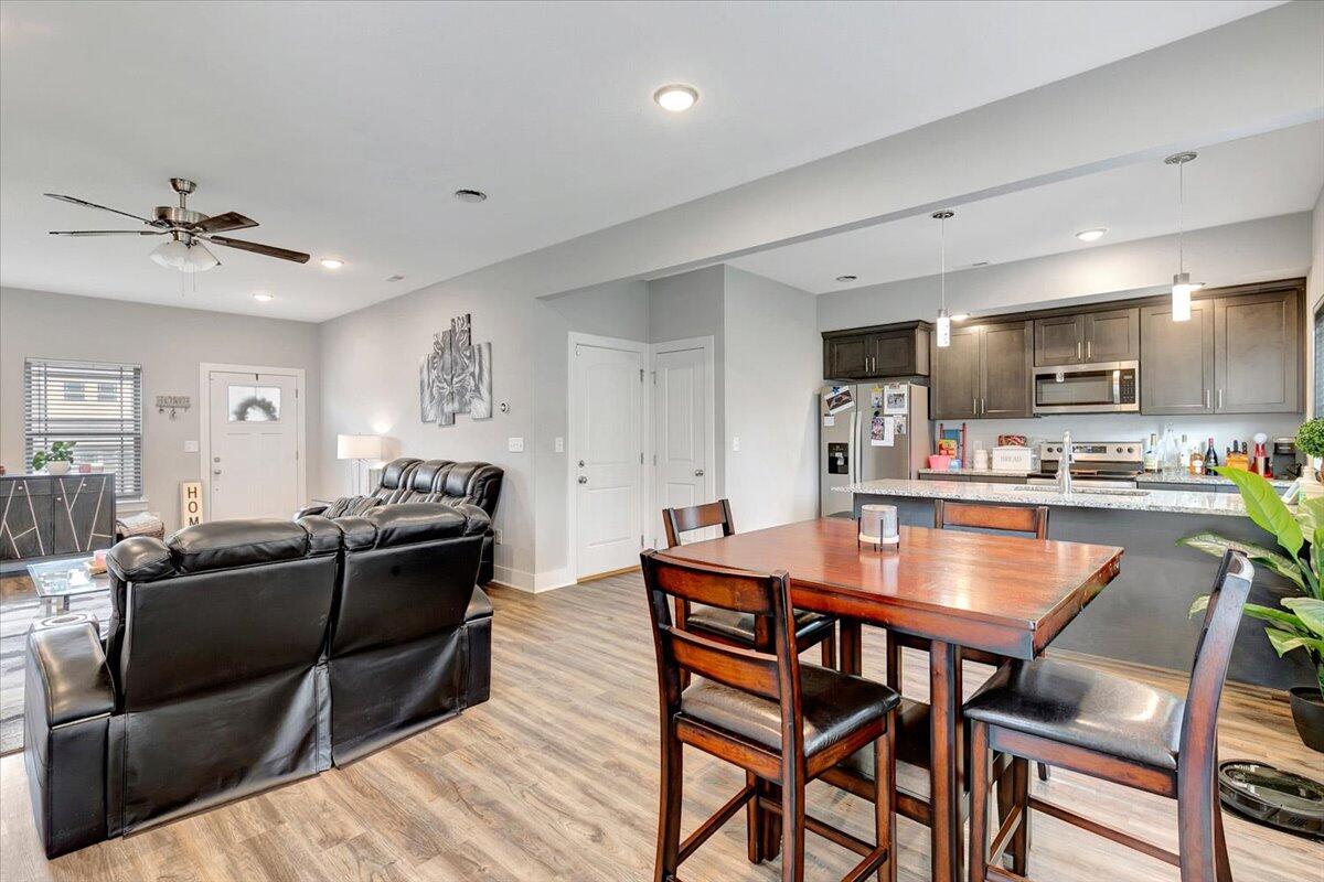 25 Rock Bridge Drive