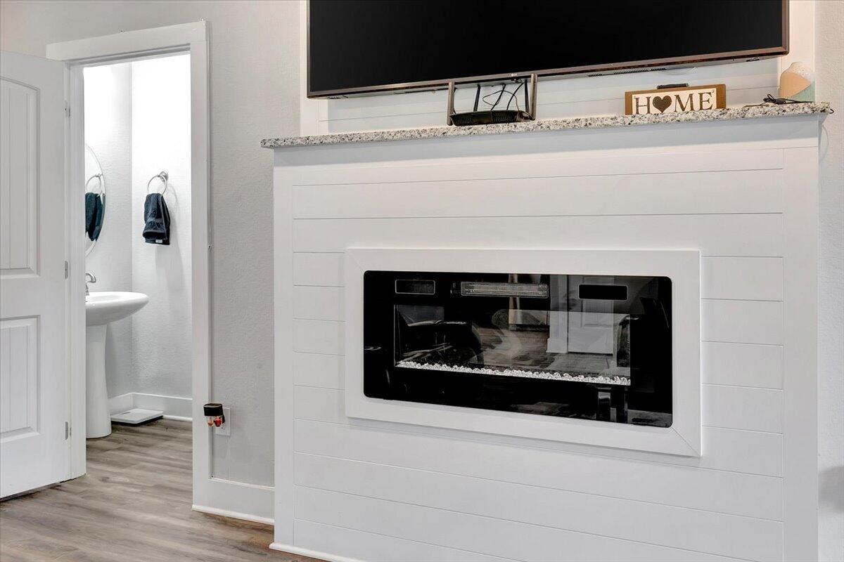 25 Rock Bridge Drive