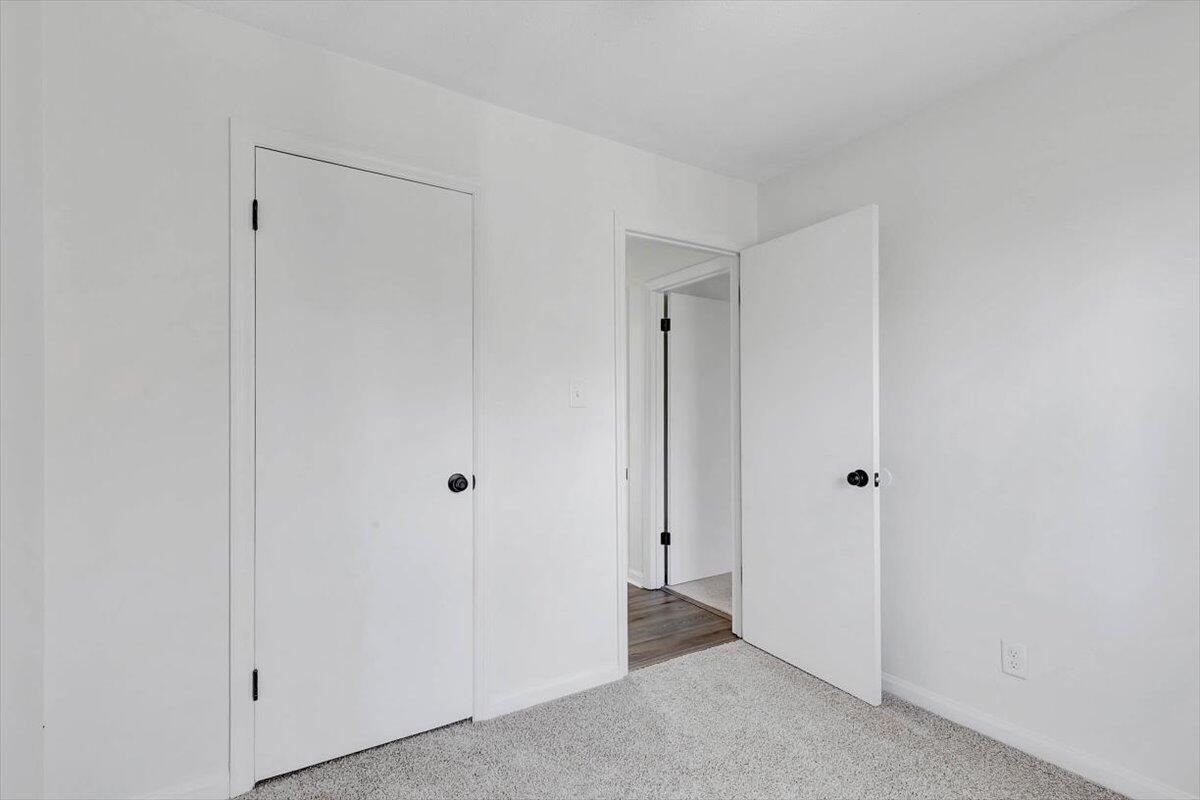 4050 NE Brookcrest Drive