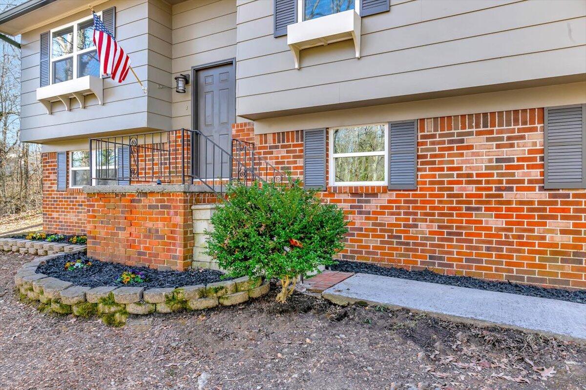 4050 NE Brookcrest Drive