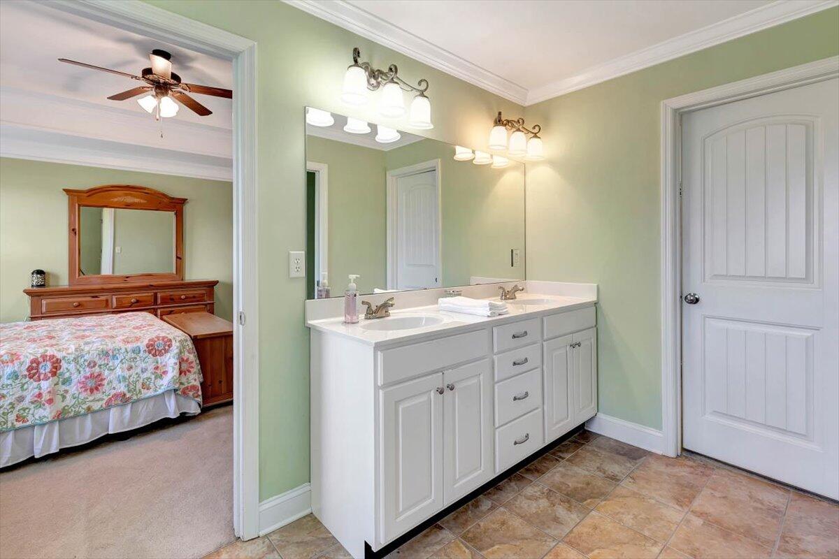 5517 Bunker Hill Road