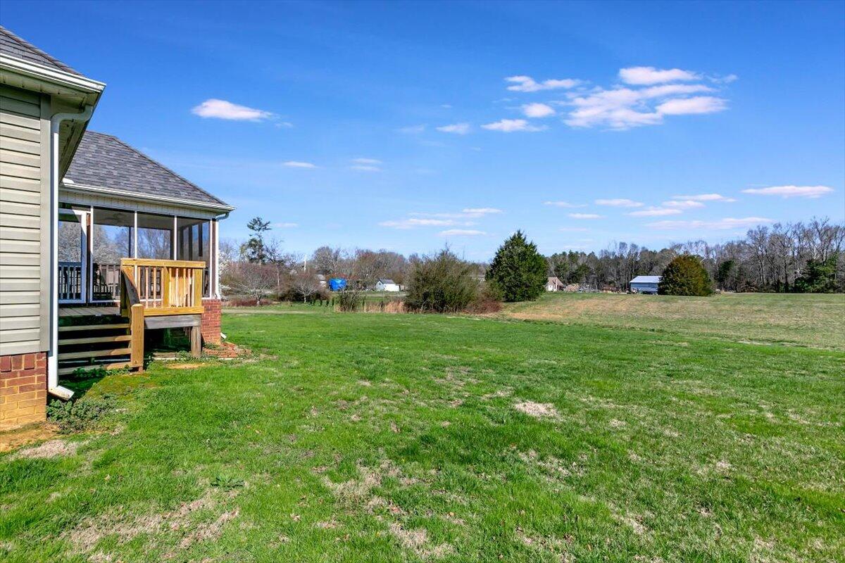 5517 Bunker Hill Road