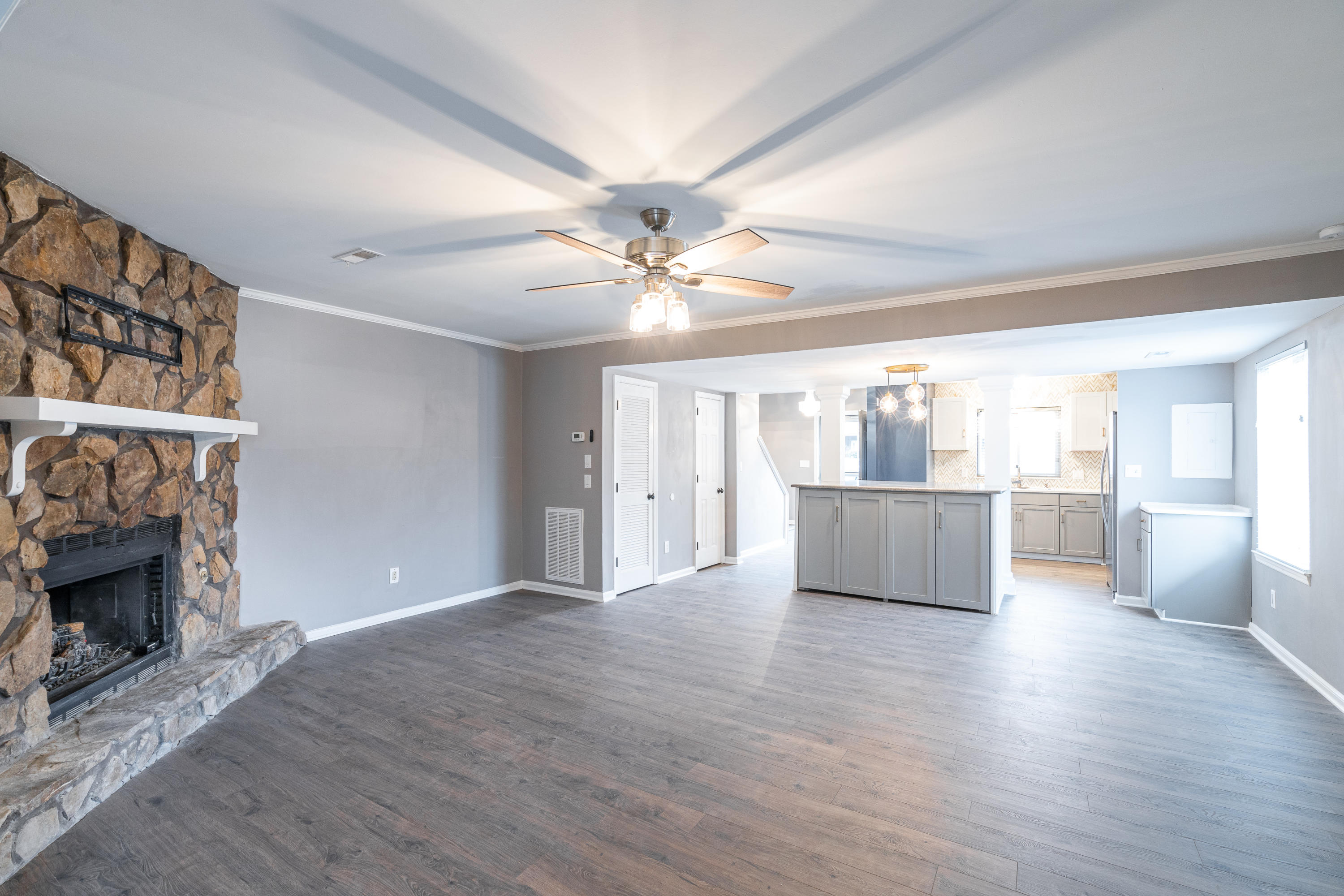 6413 Brookmead Circle